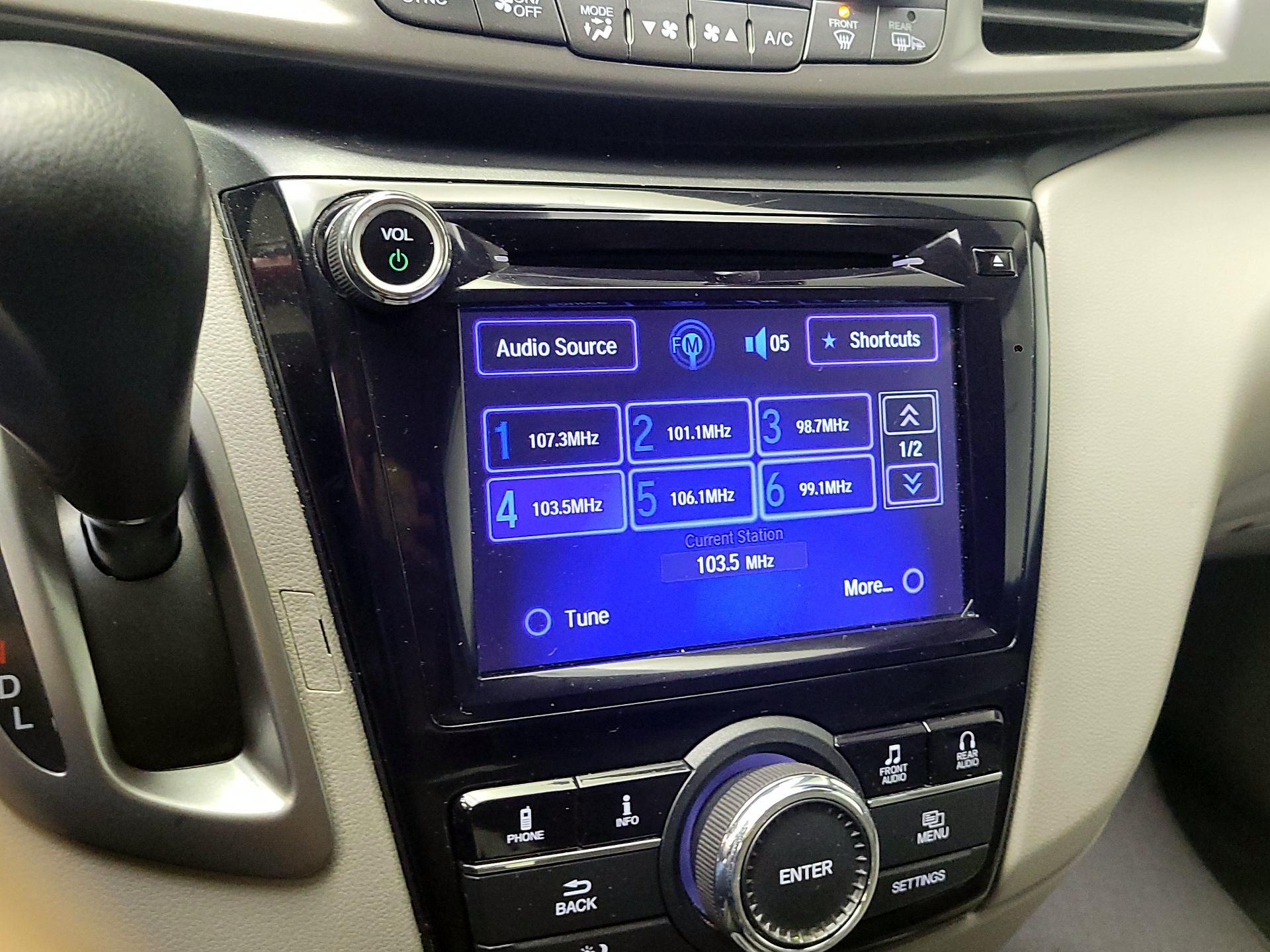 Thumbnail: 2016 Honda Odyssey - 13