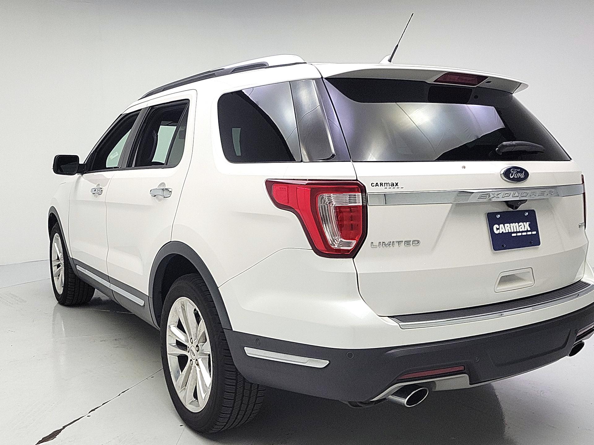 Thumbnail: 2019 Ford Explorer - 7