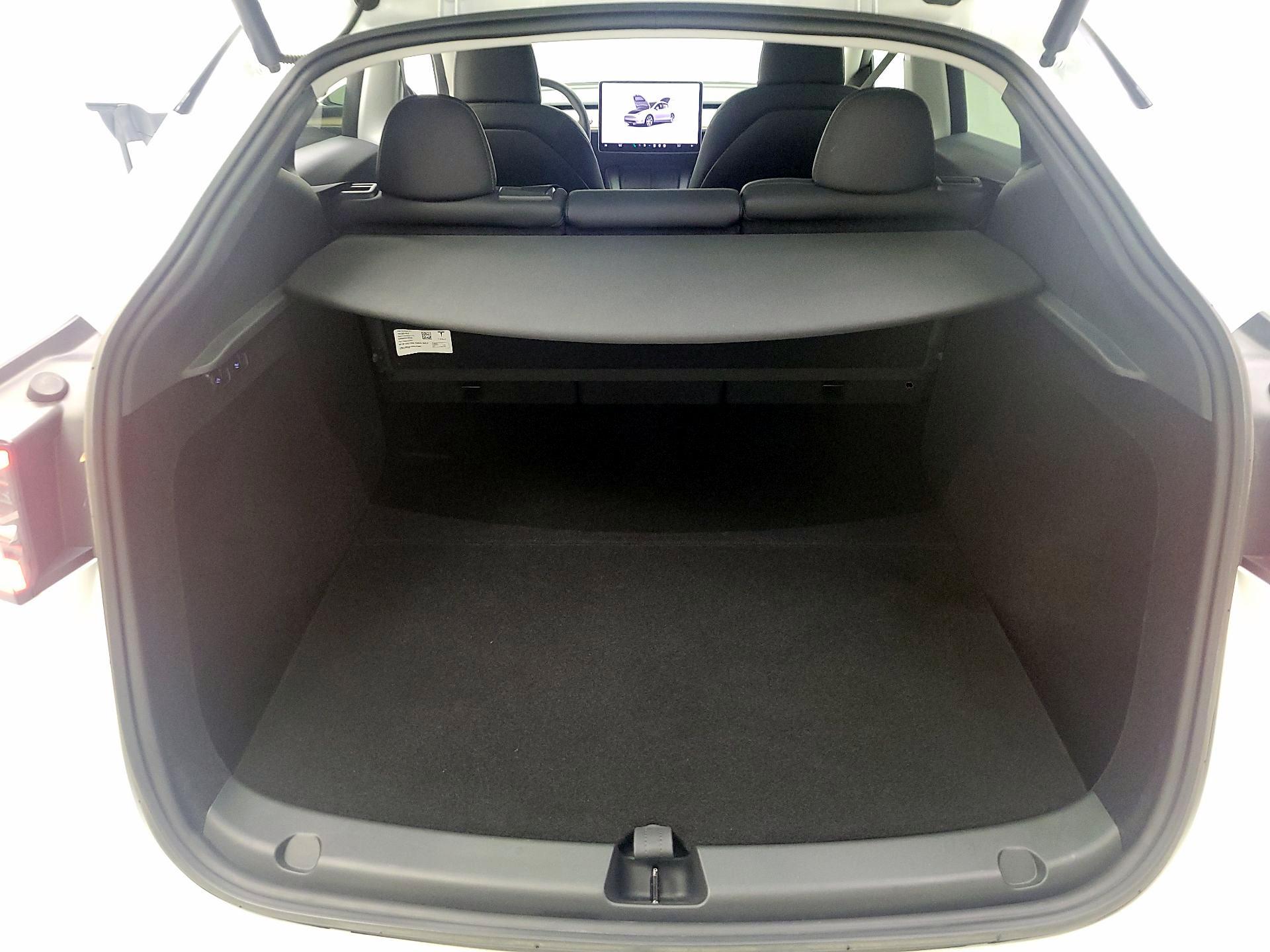 Thumbnail: 2024 Tesla Model Y - 18