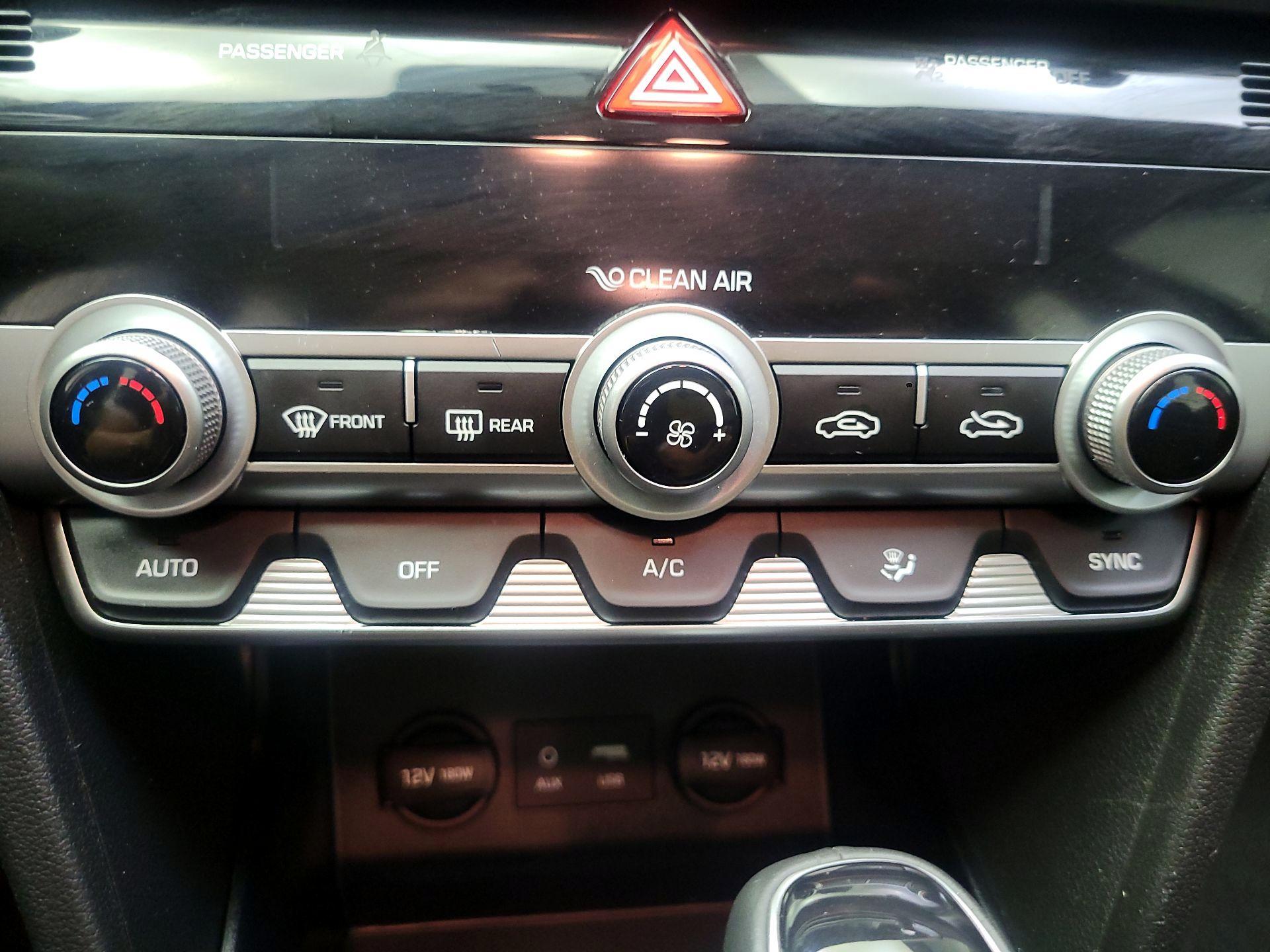 Thumbnail: 2020 Hyundai Elantra - 14
