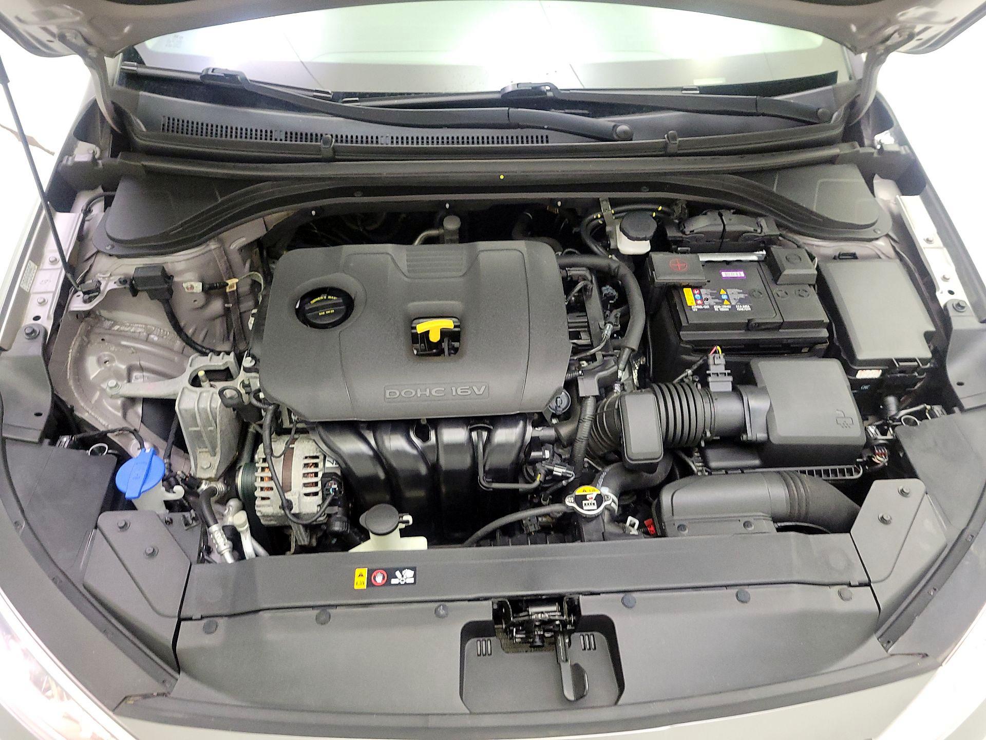 Thumbnail: 2020 Hyundai Elantra - 20