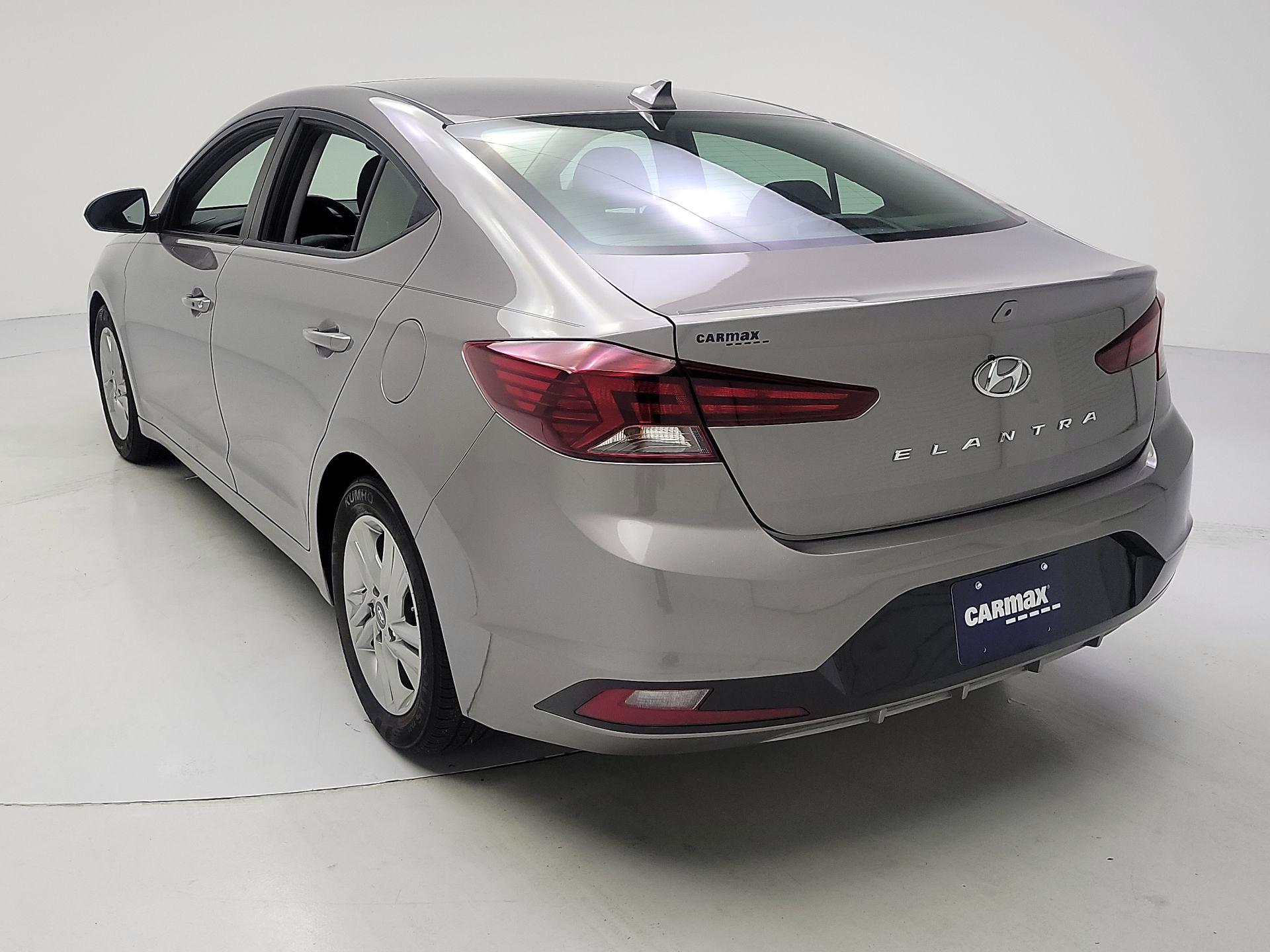 Thumbnail: 2020 Hyundai Elantra - 7