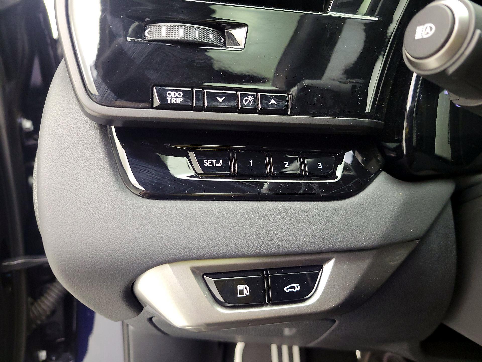 Thumbnail: 2023 Lexus RX - 11