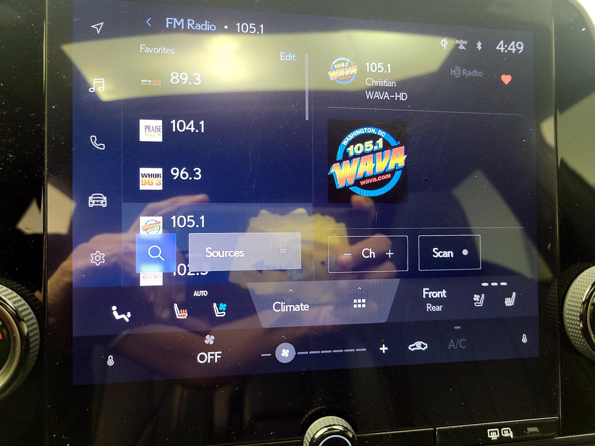 Thumbnail: 2023 Lexus RX - 14