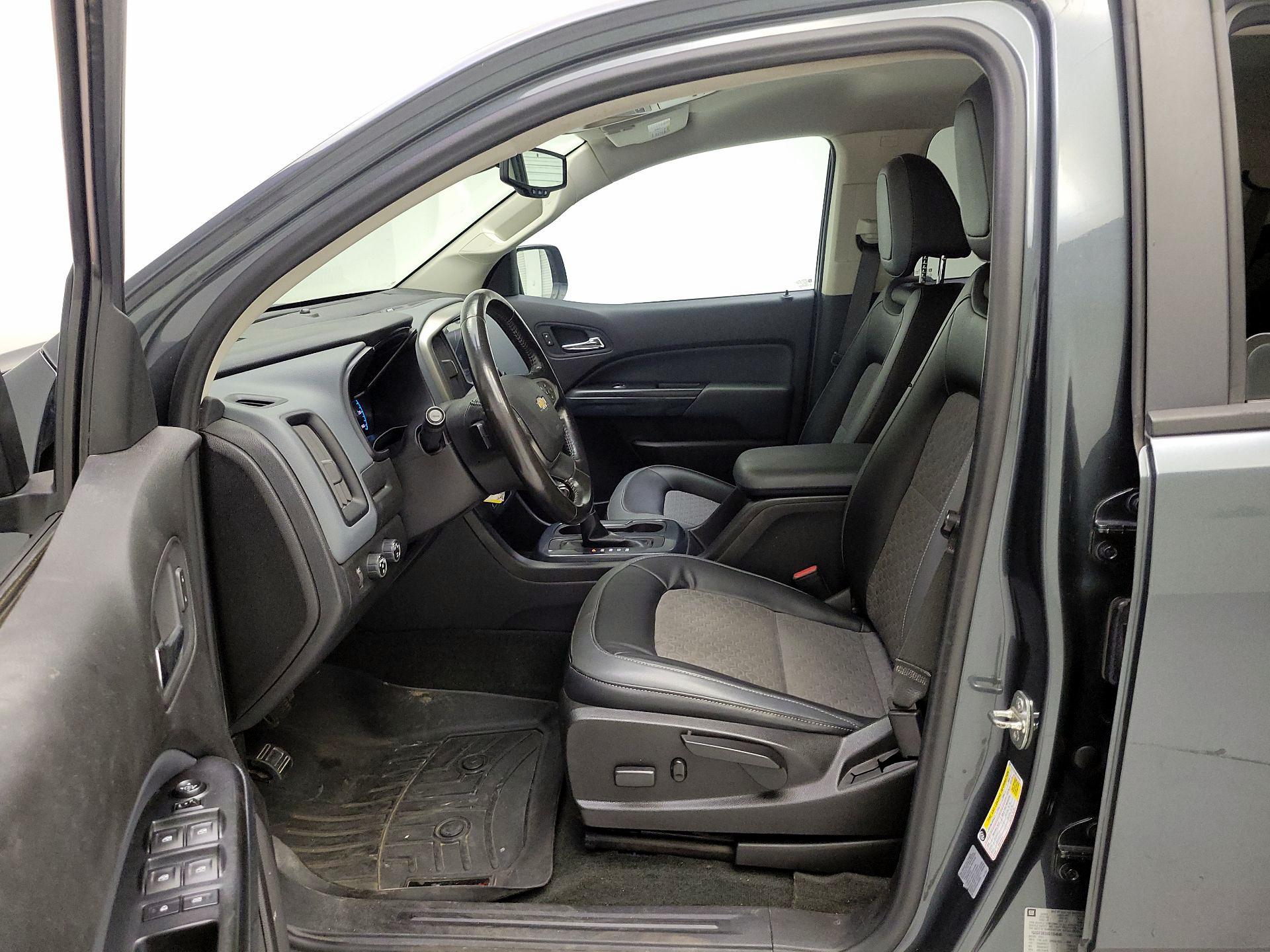 Thumbnail: 2016 Chevrolet Colorado - 11