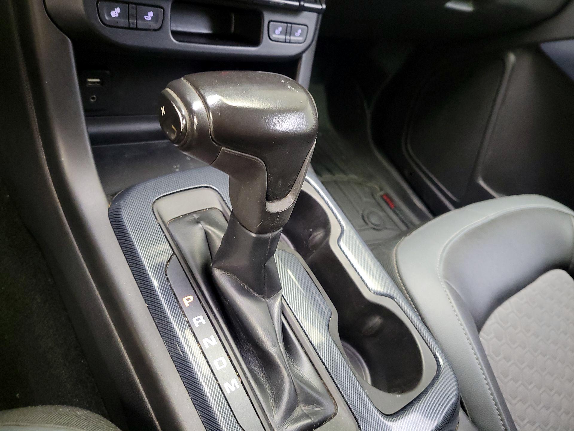 Thumbnail: 2016 Chevrolet Colorado - 18