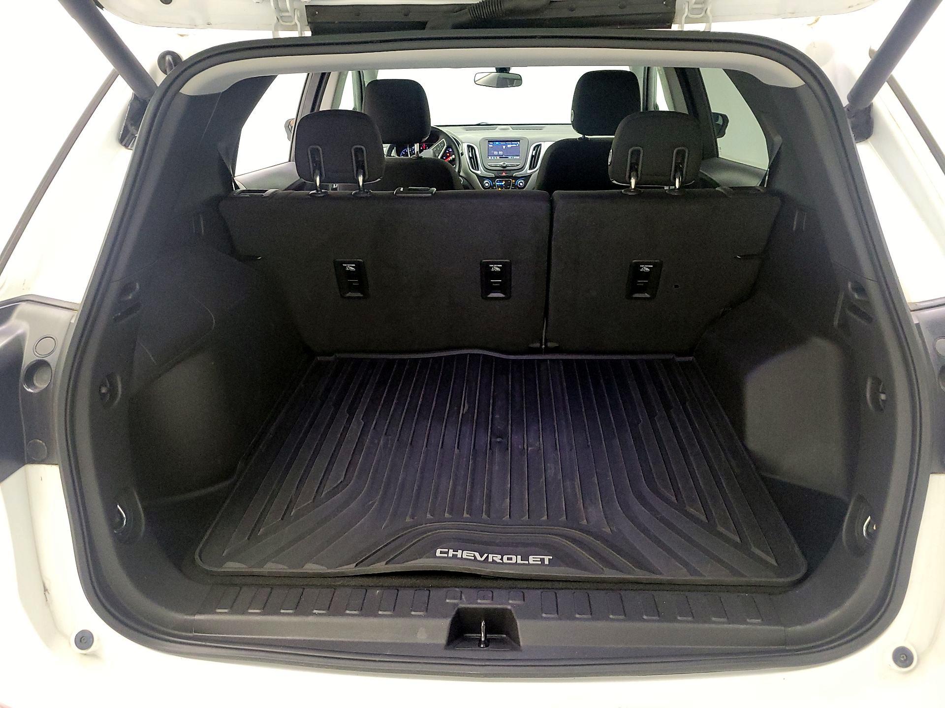 Thumbnail: 2019 Chevrolet Equinox - 18