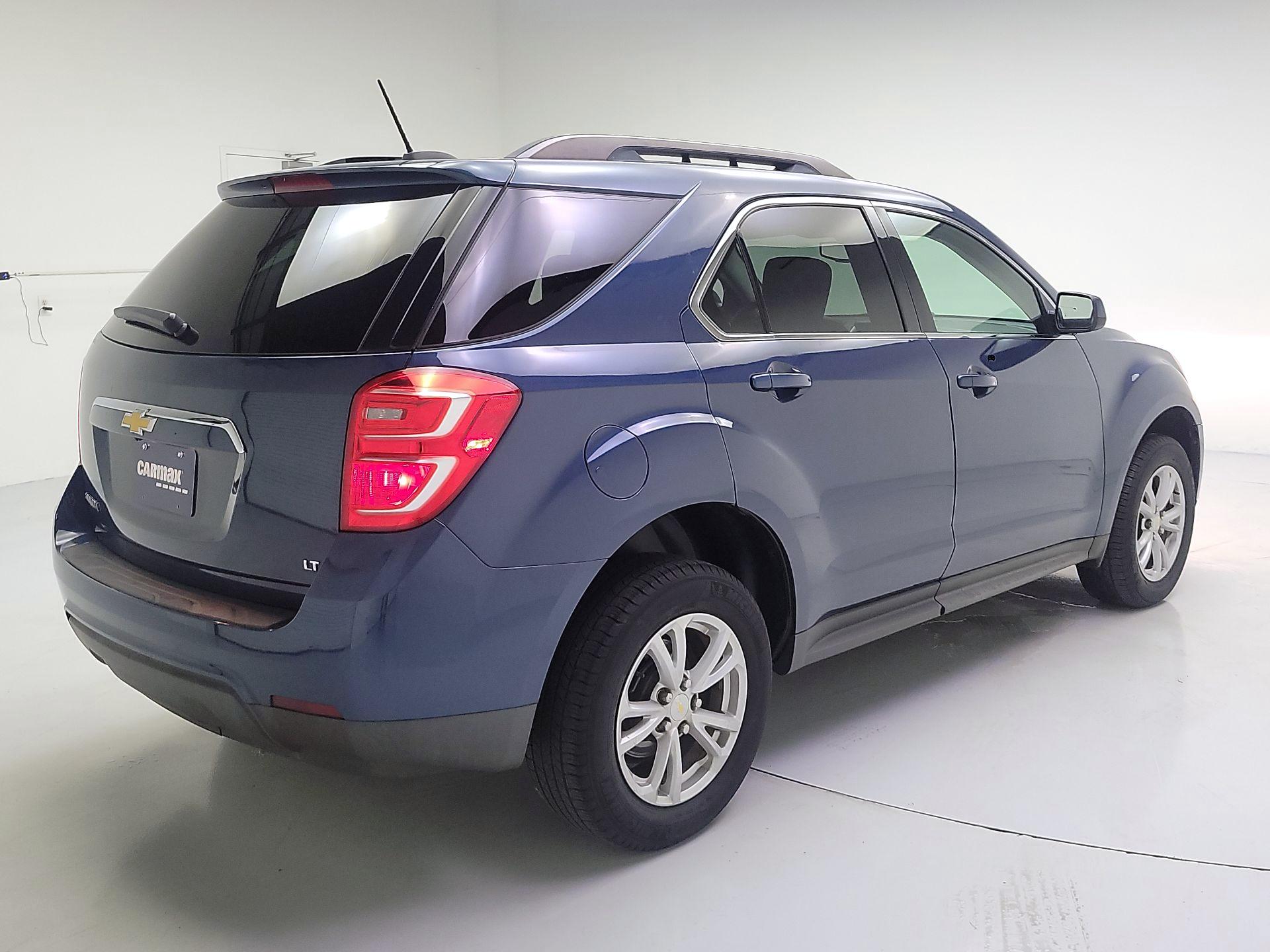 Thumbnail: 2017 Chevrolet Equinox - 5