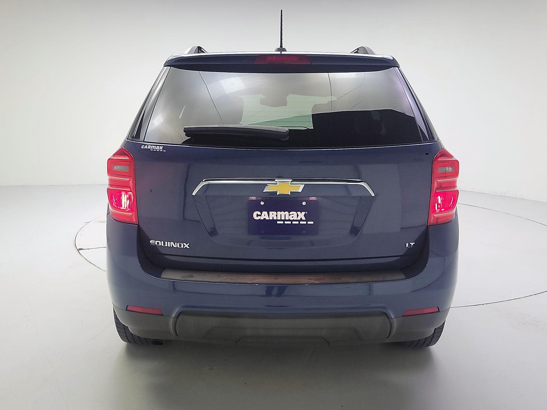 Thumbnail: 2017 Chevrolet Equinox - 6