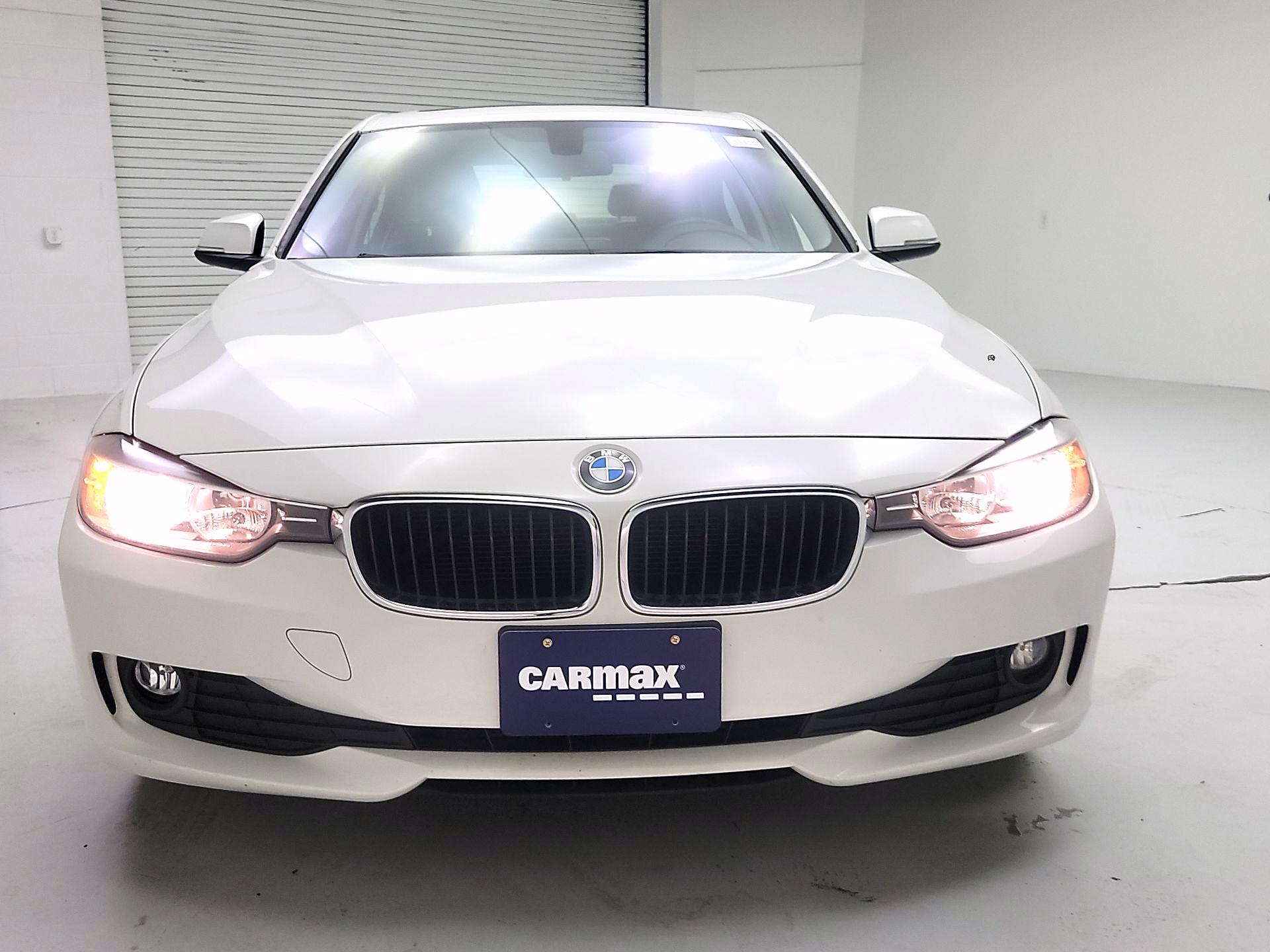 Thumbnail: 2015 BMW 3 Series - 2