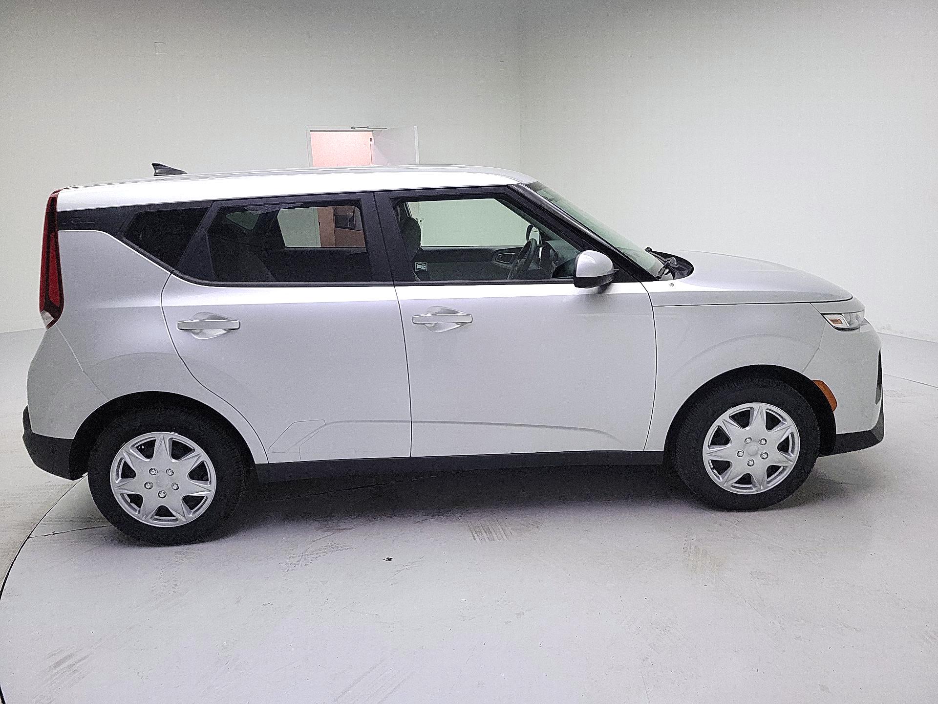 Thumbnail: 2021 Kia Soul - 4