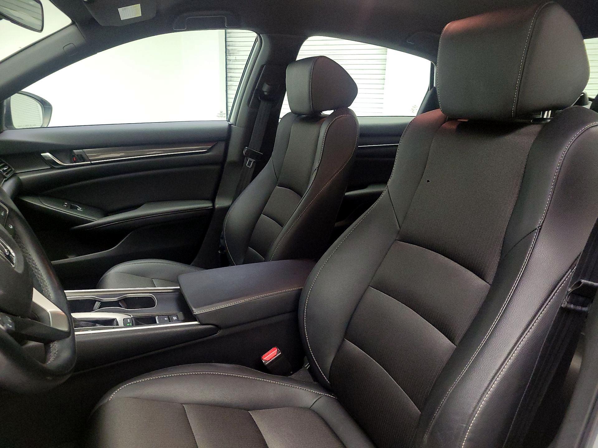 Thumbnail: 2019 Honda Accord - 9