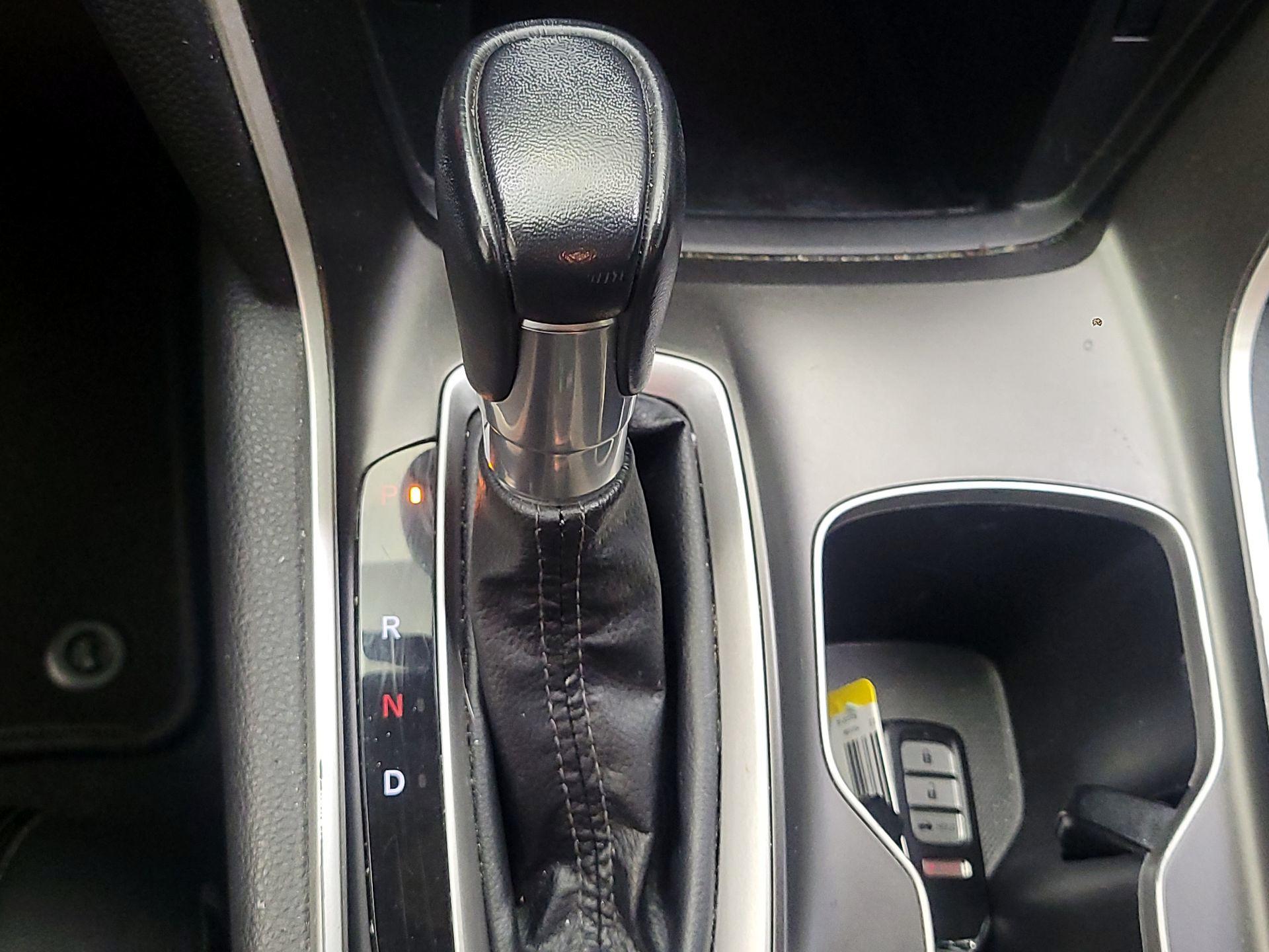 Thumbnail: 2019 Honda Accord - 15