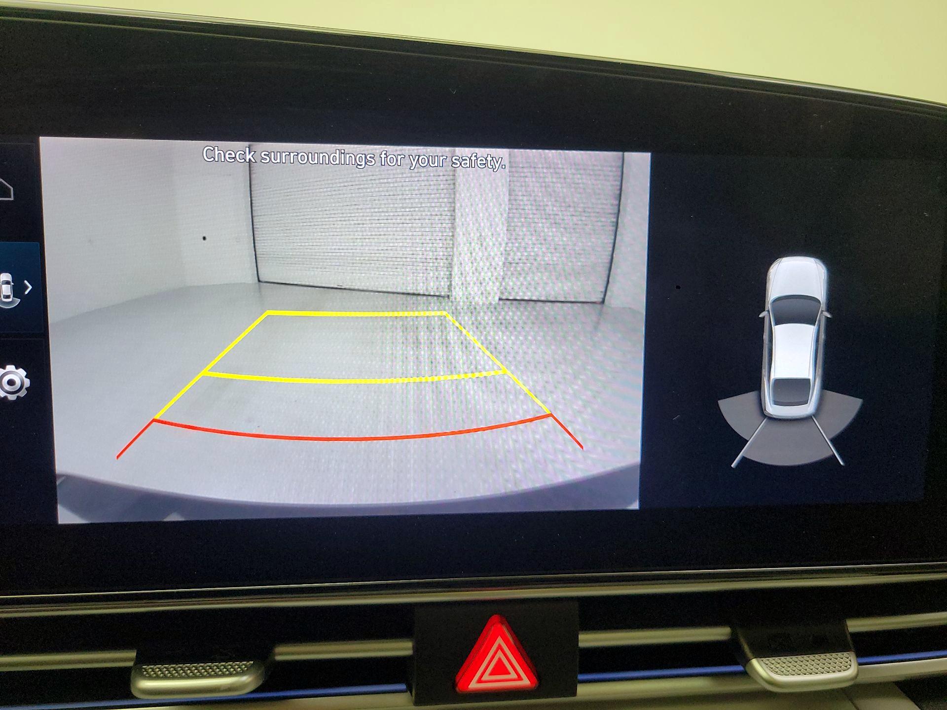 Thumbnail: 2022 Hyundai Elantra - 13