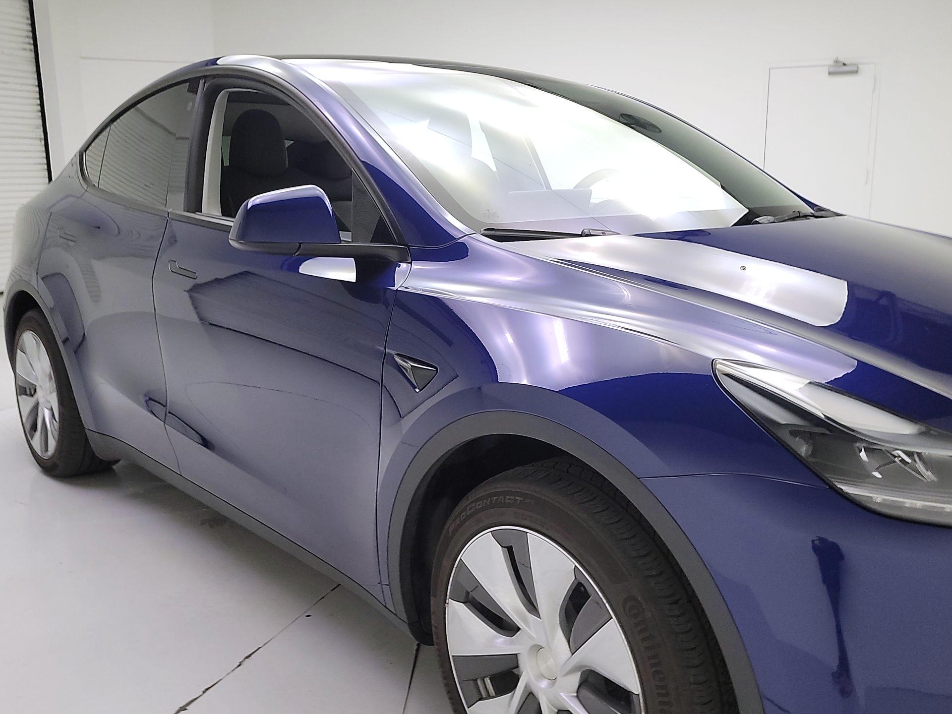 Thumbnail: 2023 Tesla Model Y - 1