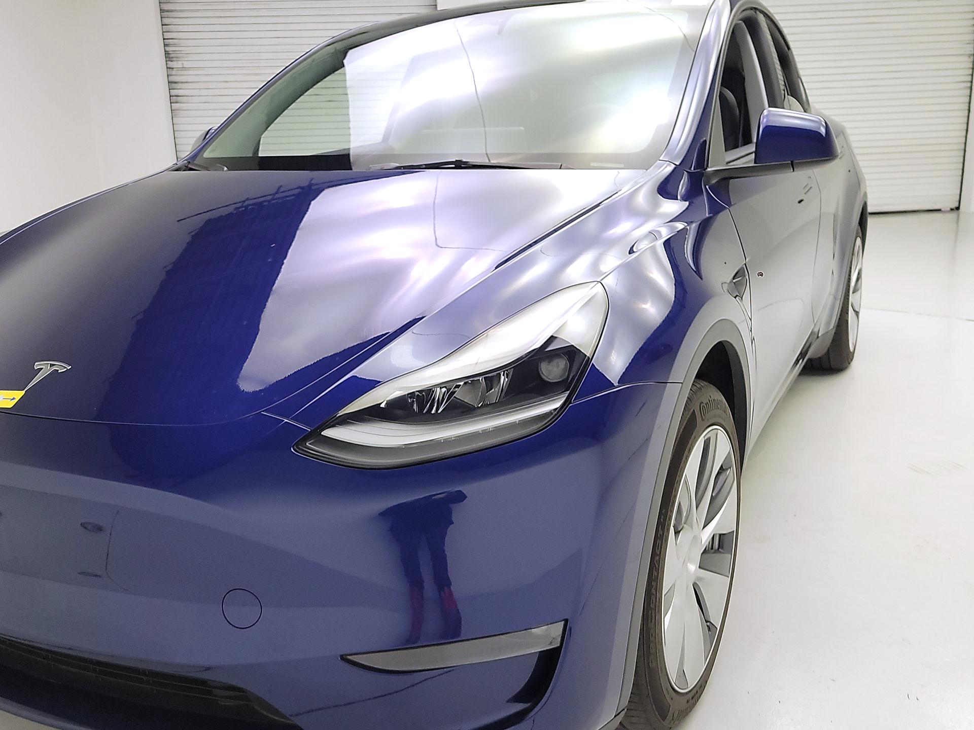 Thumbnail: 2023 Tesla Model Y - 3