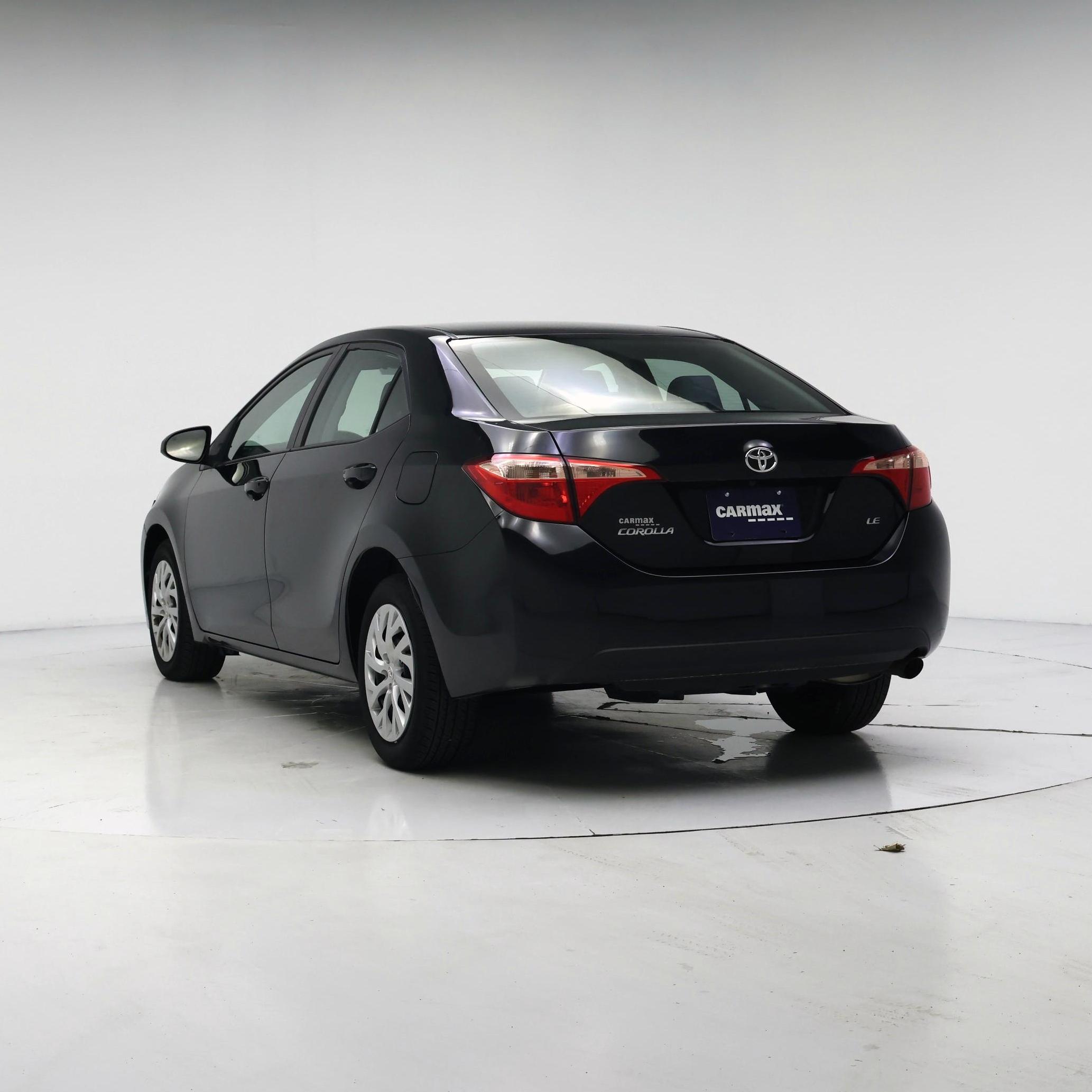 Thumbnail: 2017 Toyota Corolla - 2
