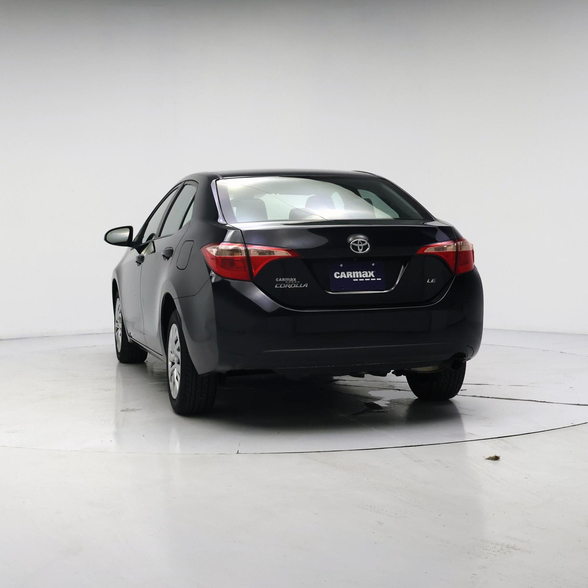 Thumbnail: 2017 Toyota Corolla - 6