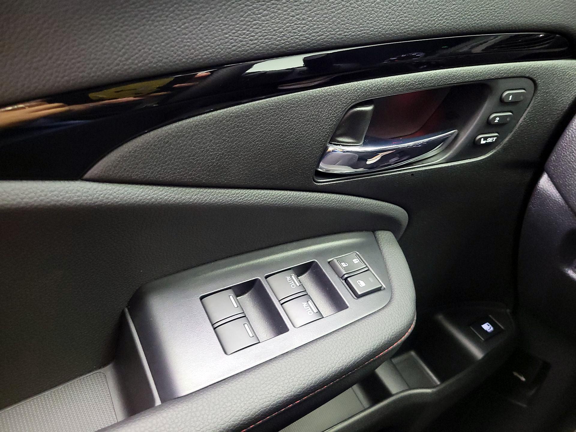 Thumbnail: 2026 Honda Ridgeline - 10