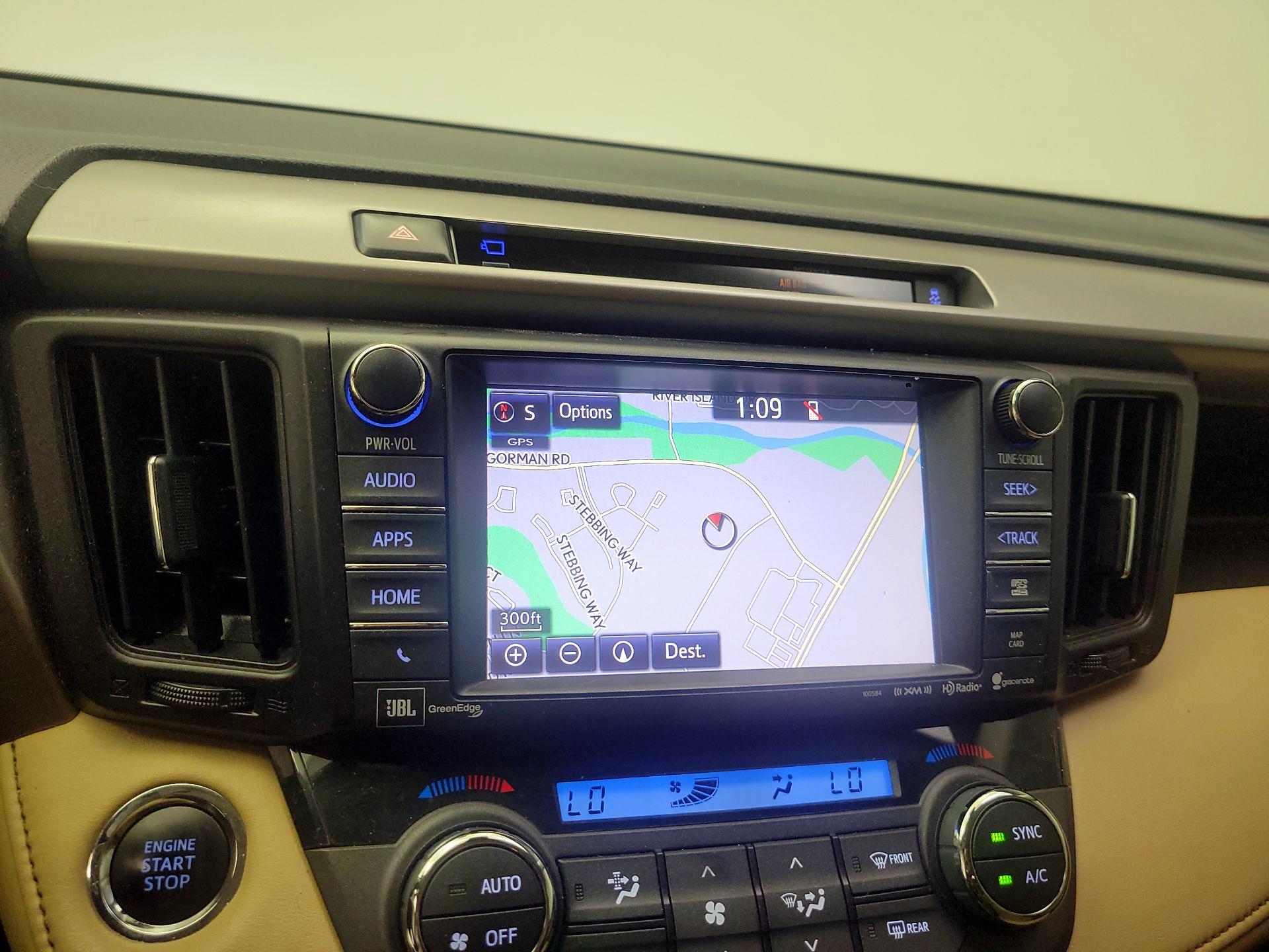 Thumbnail: 2016 Toyota RAV4 - 12