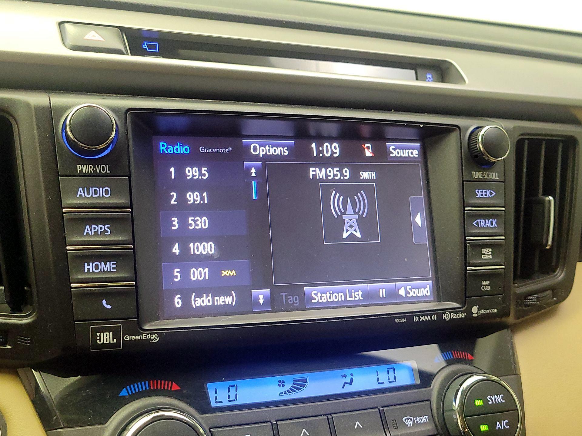 Thumbnail: 2016 Toyota RAV4 - 14