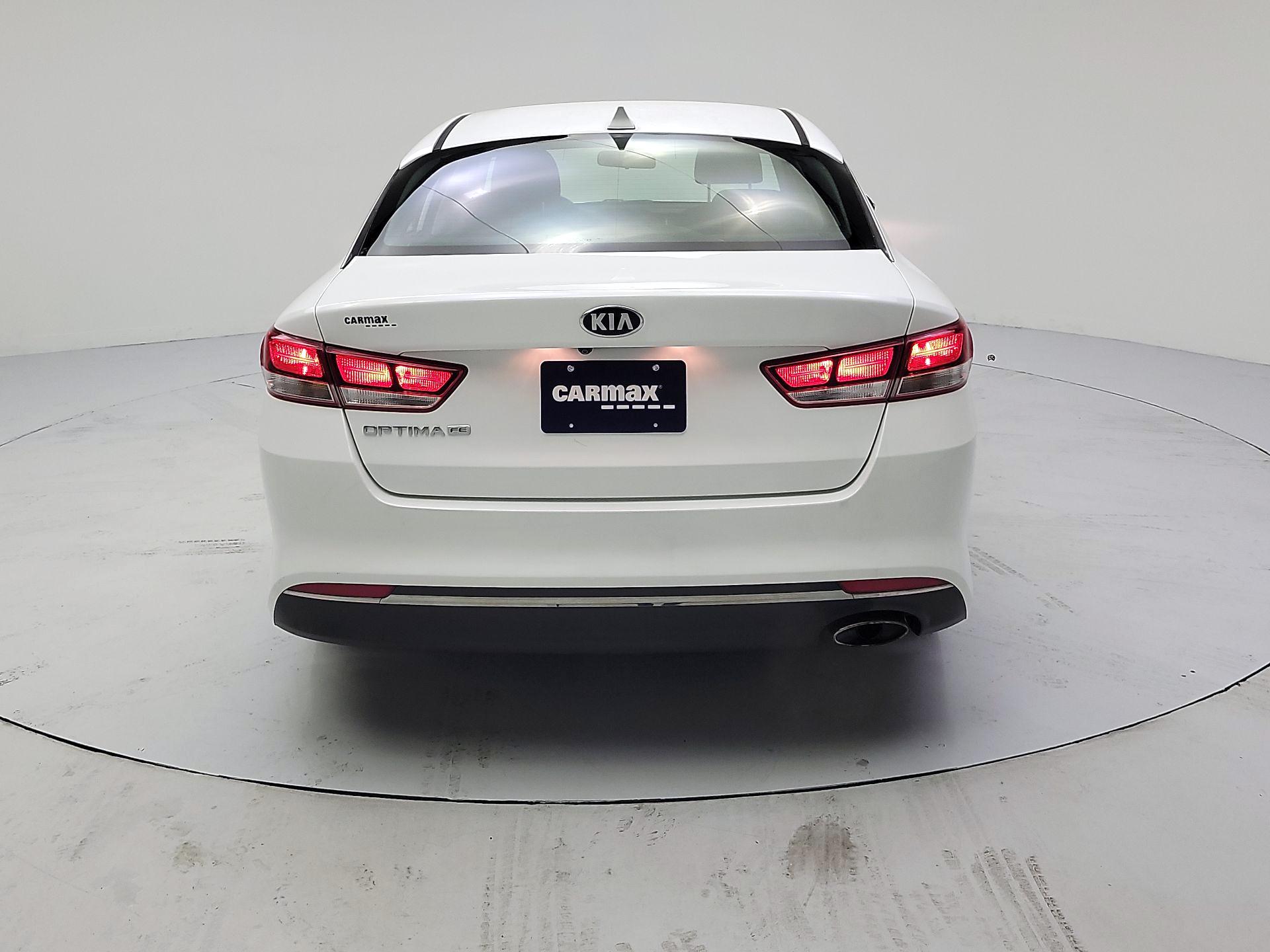 Thumbnail: 2017 Kia Optima - 6