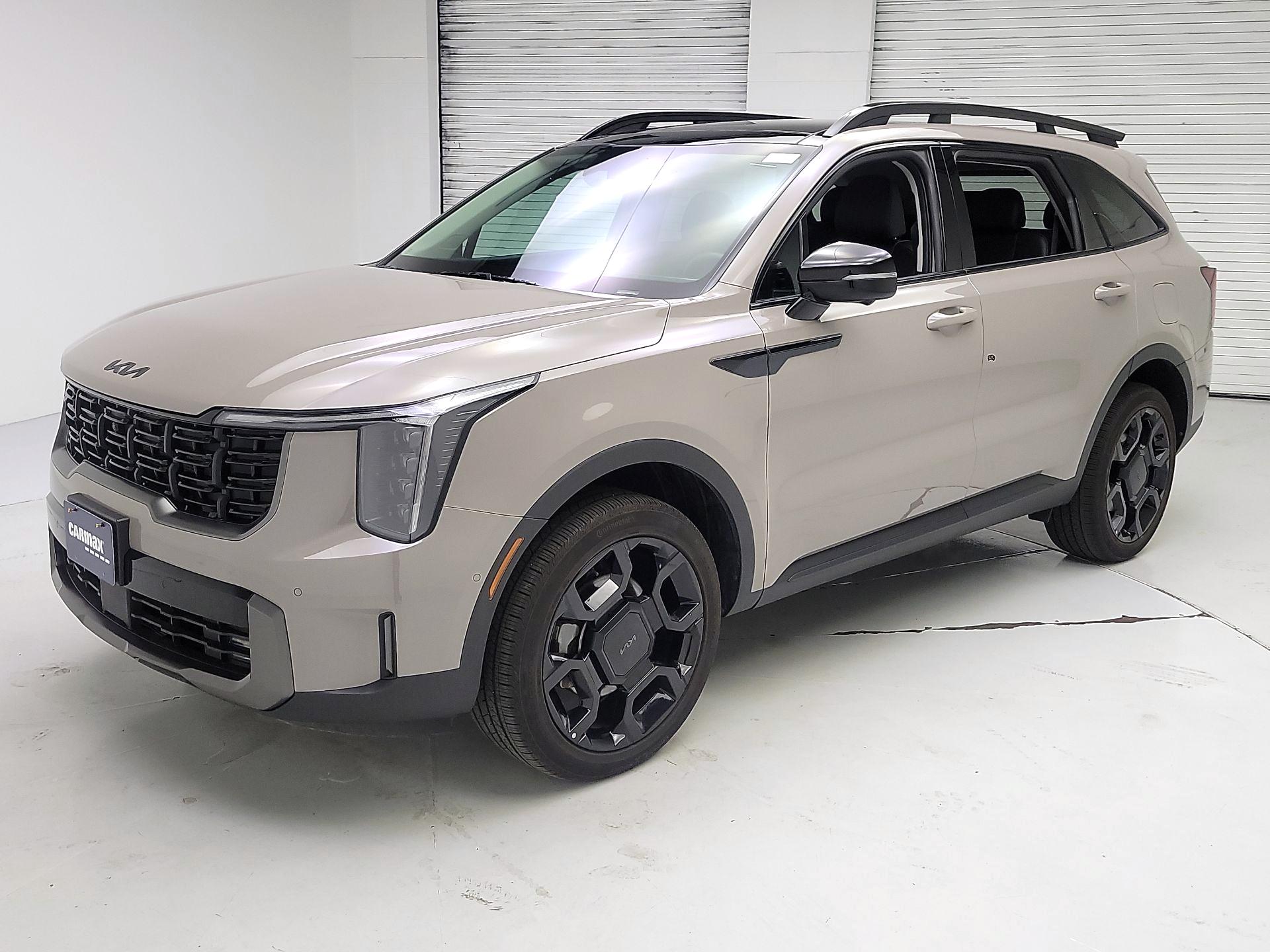 Thumbnail: 2025 Kia Sorento - 3