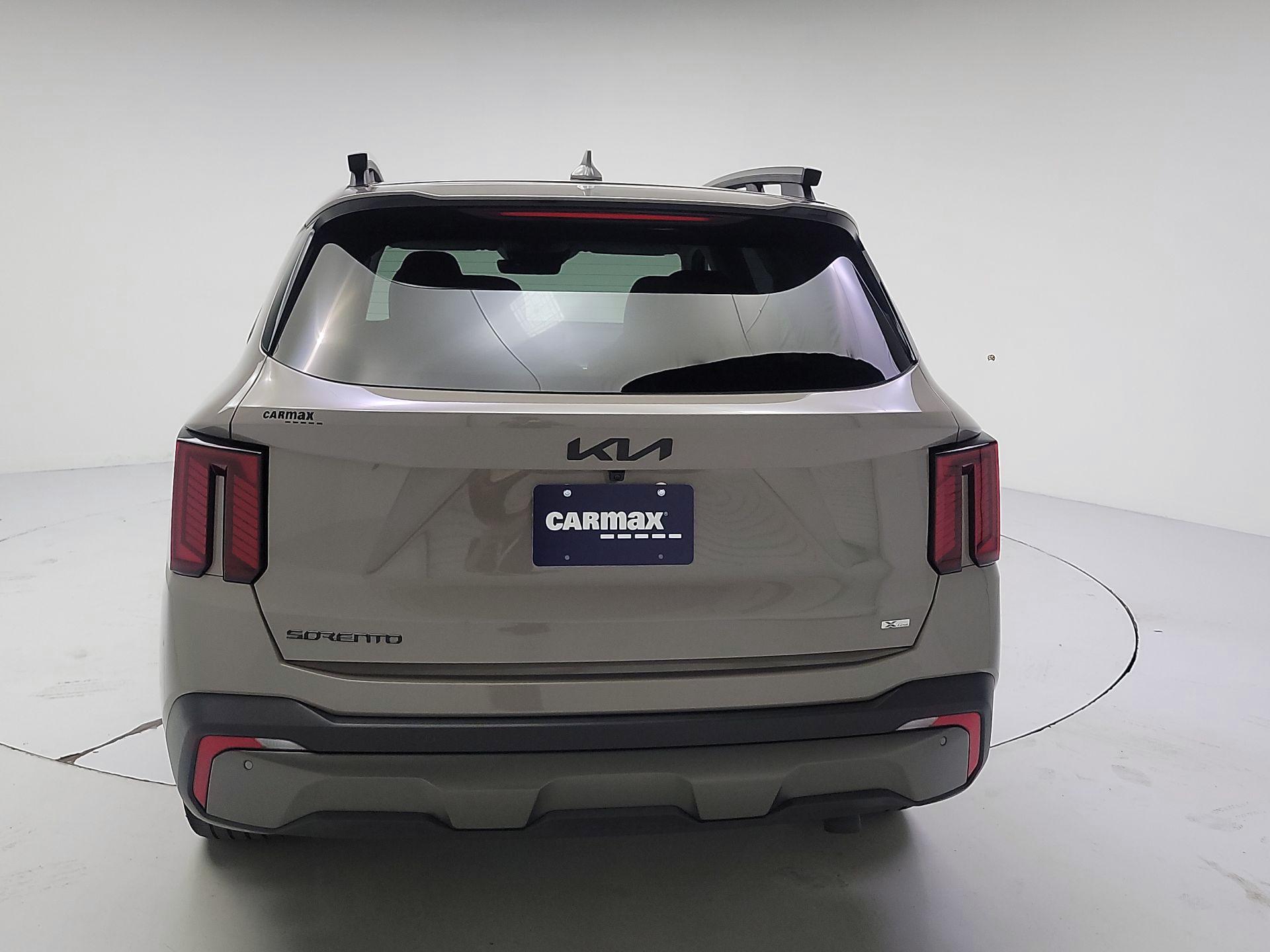 Thumbnail: 2025 Kia Sorento - 6
