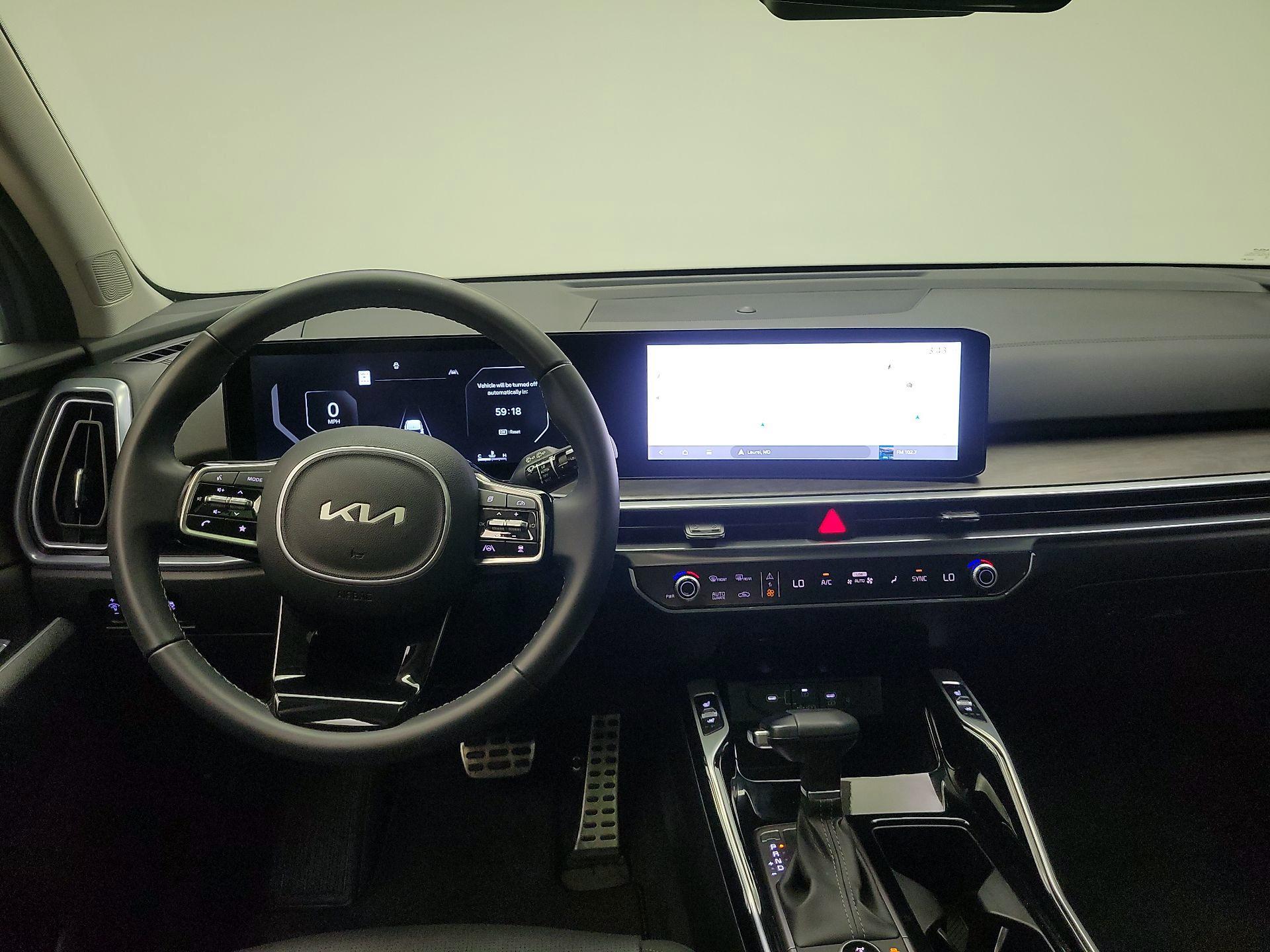 Thumbnail: 2025 Kia Sorento - 8