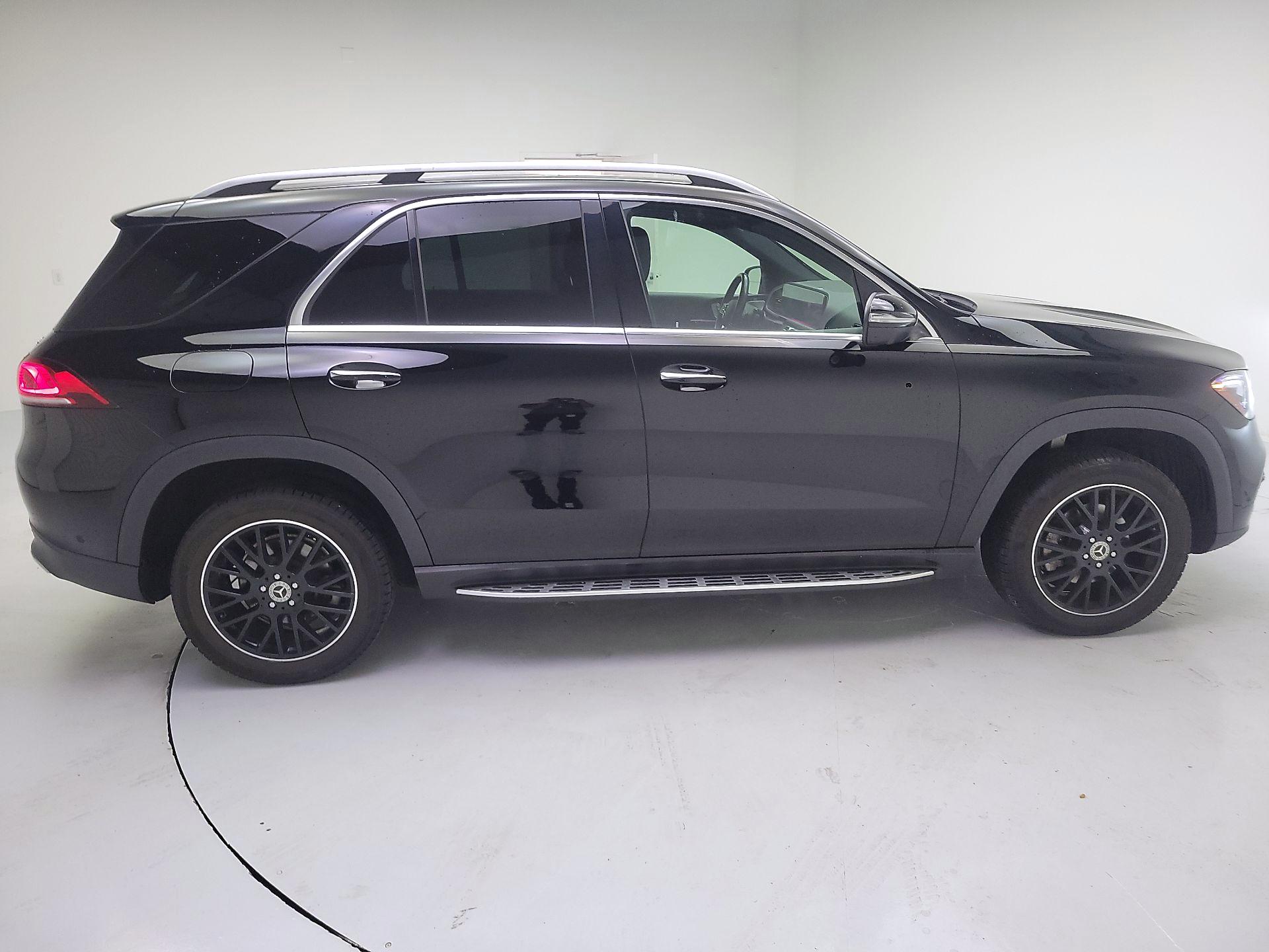 Thumbnail: 2020 Mercedes-Benz GLE - 4