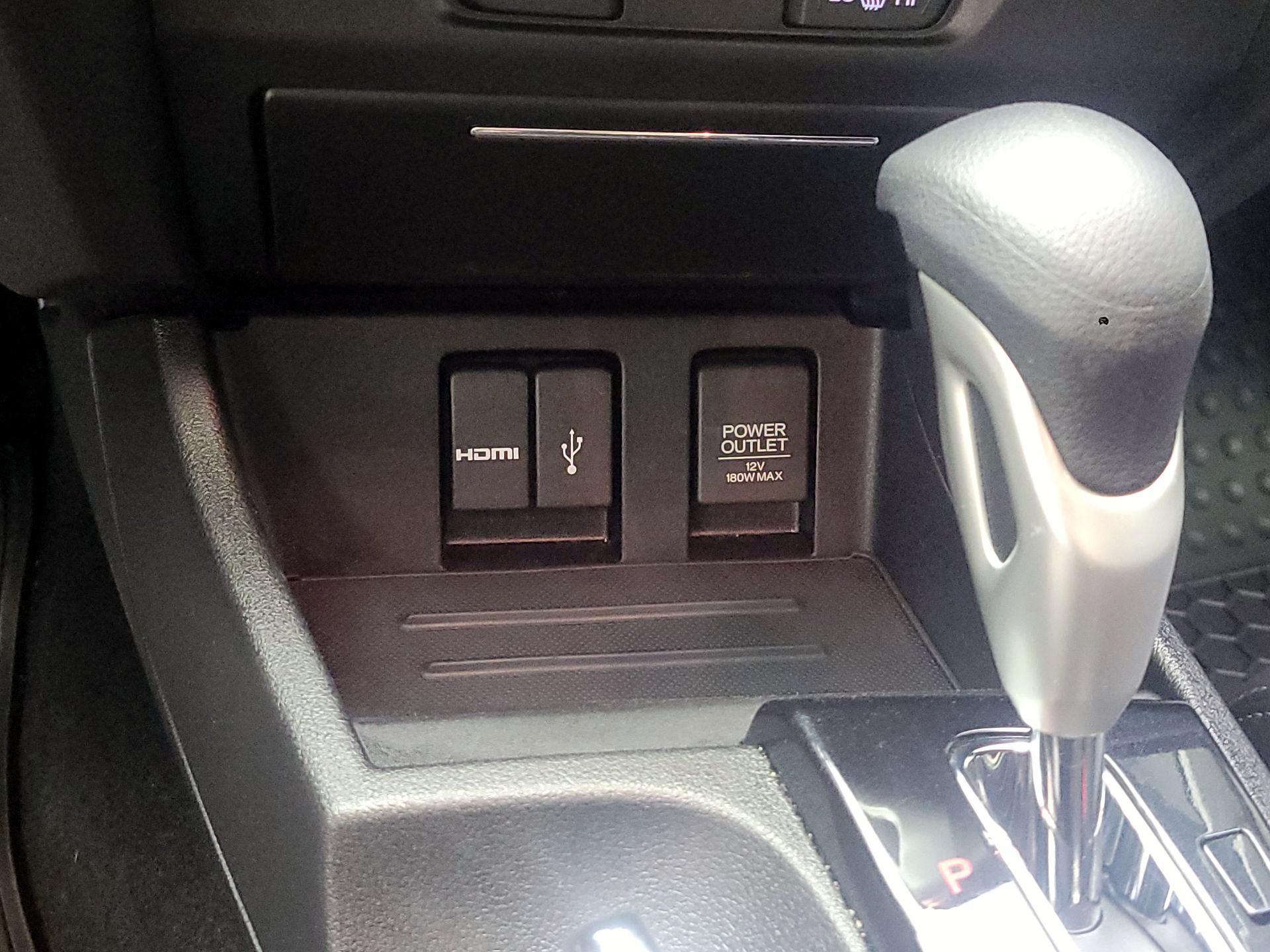 Thumbnail: 2015 Honda Civic - 17