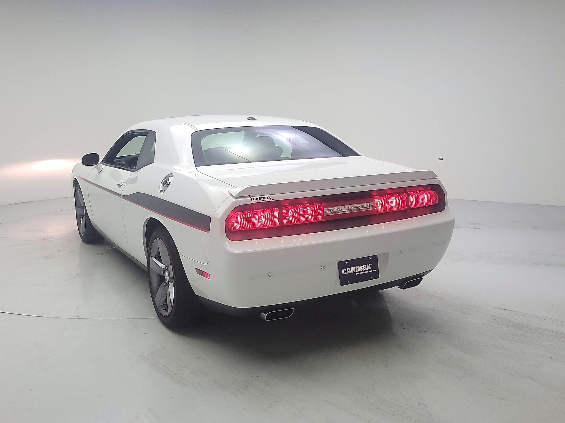 Thumbnail: 2014 Dodge Challenger - 7