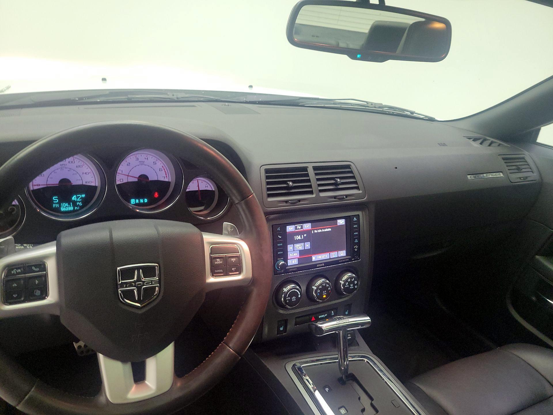 Thumbnail: 2014 Dodge Challenger - 8