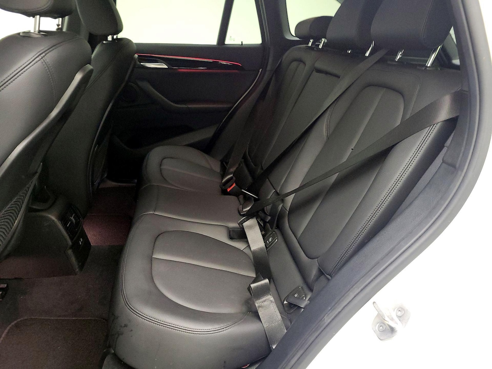 2022 BMW X1 28i - Photo 19