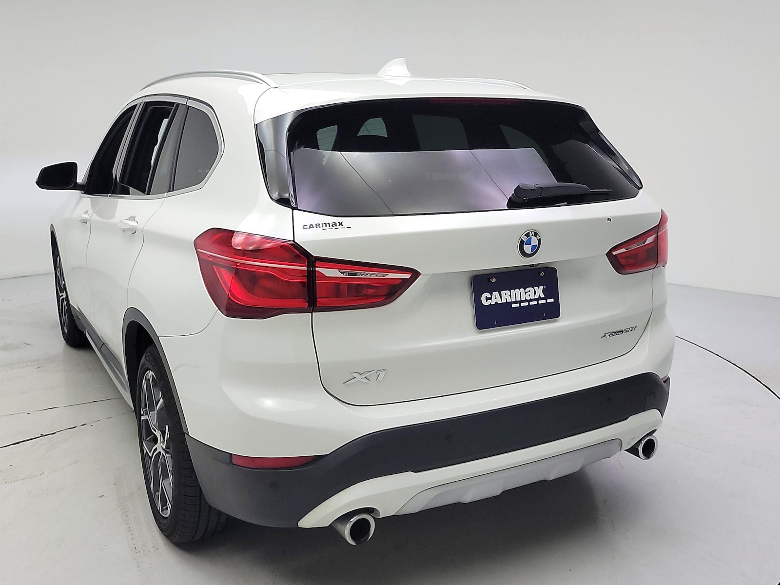2022 BMW X1 28i - Photo 7