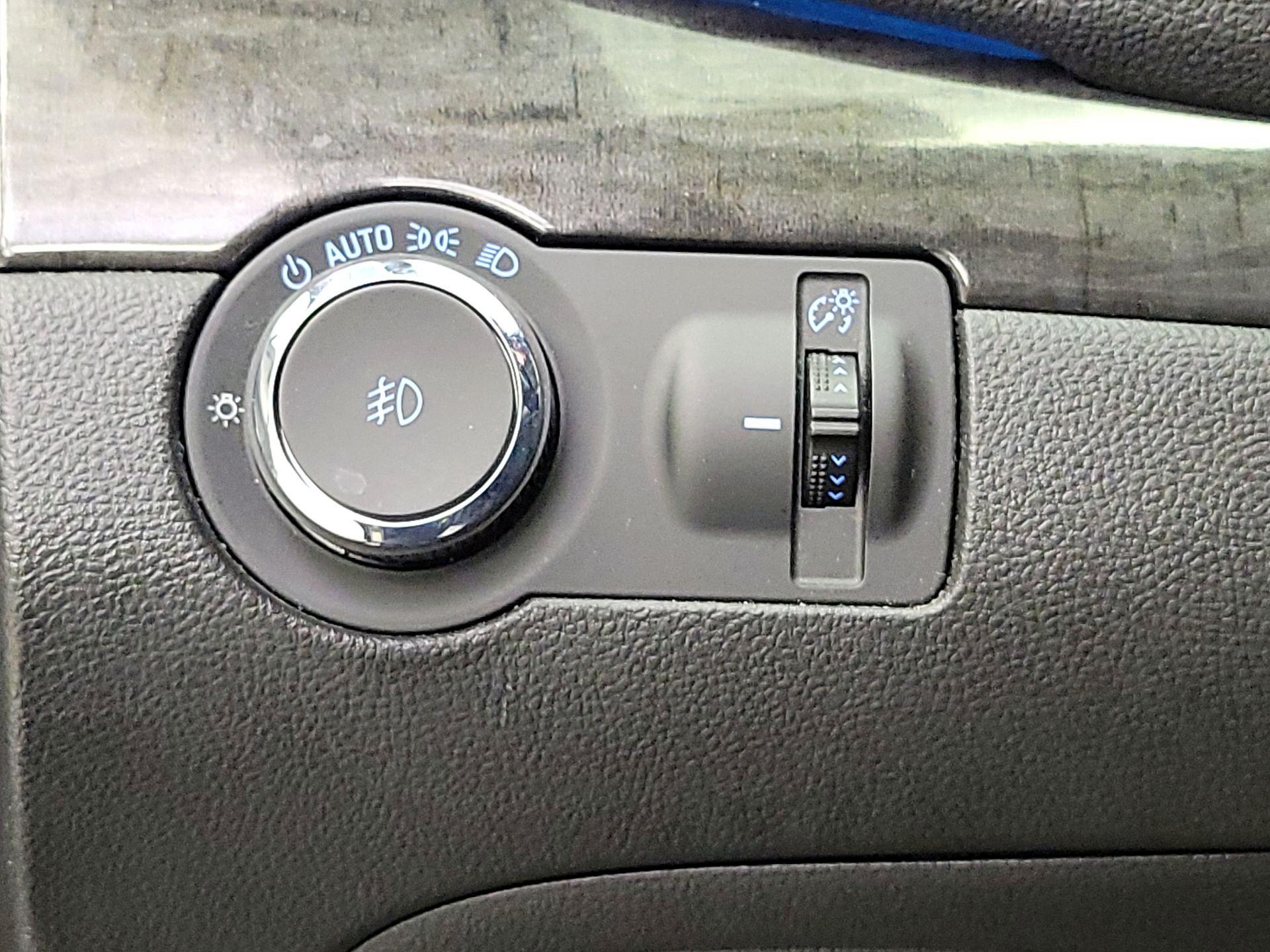 Thumbnail: 2015 Buick Encore - 11