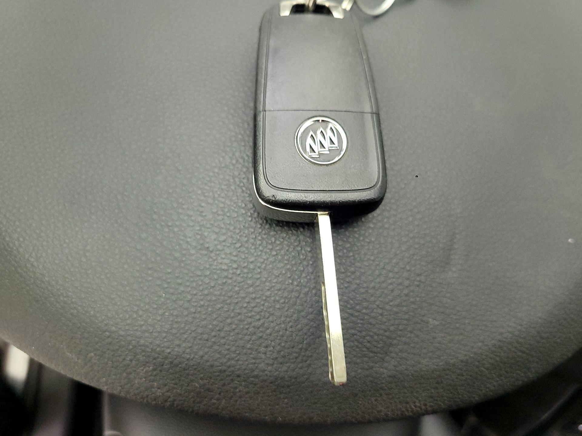 Thumbnail: 2015 Buick Encore - 20