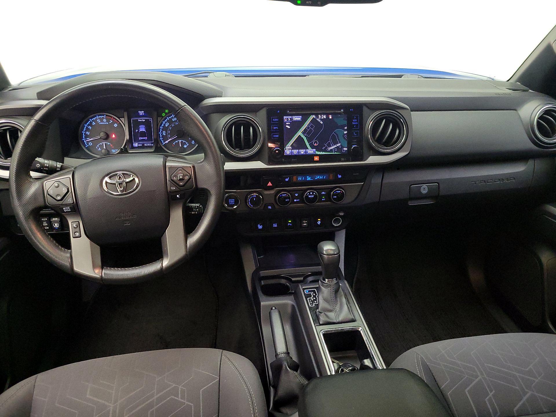 Thumbnail: 2017 Toyota Tacoma - 8