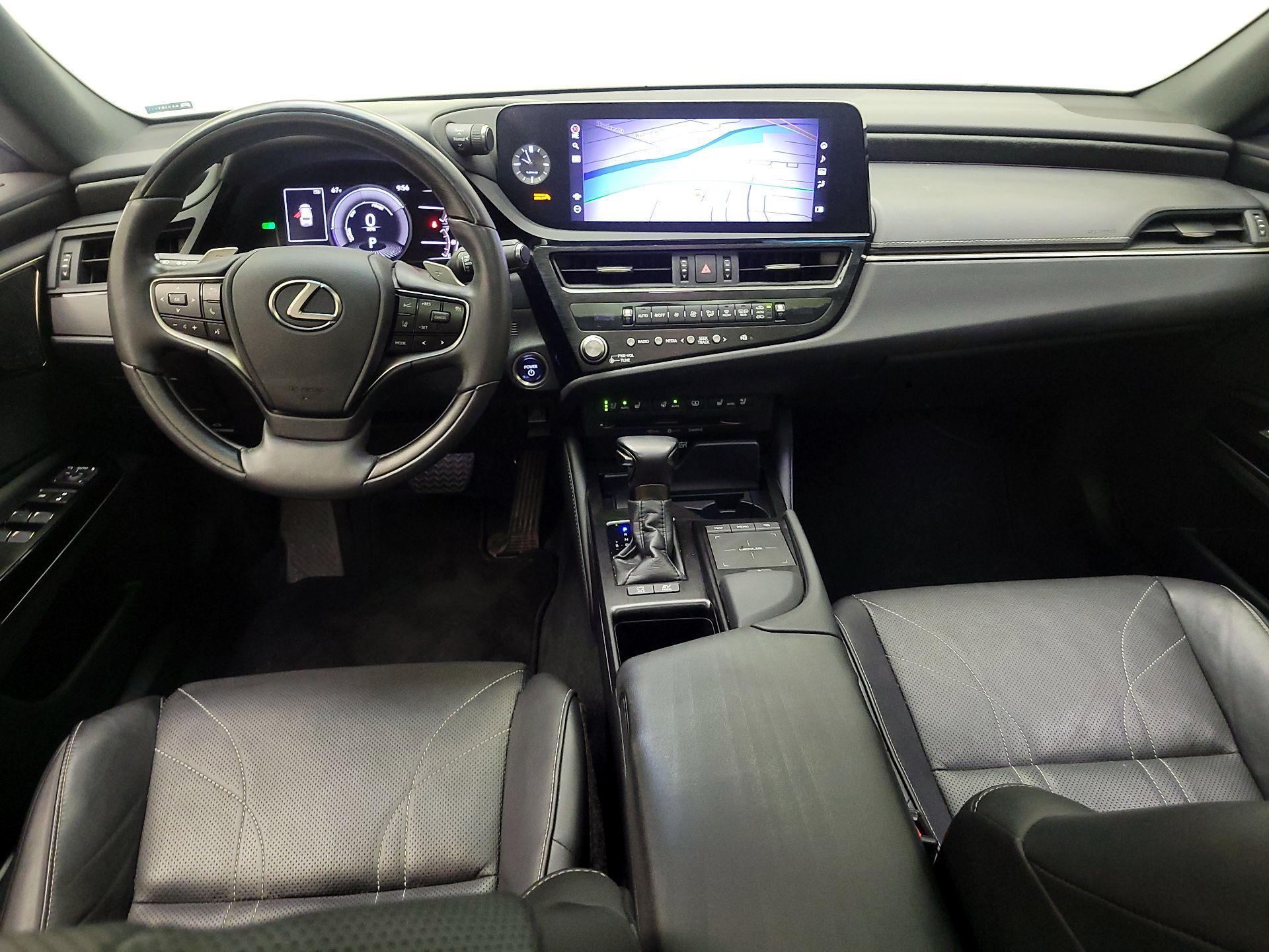 Thumbnail: 2022 Lexus ES - 8