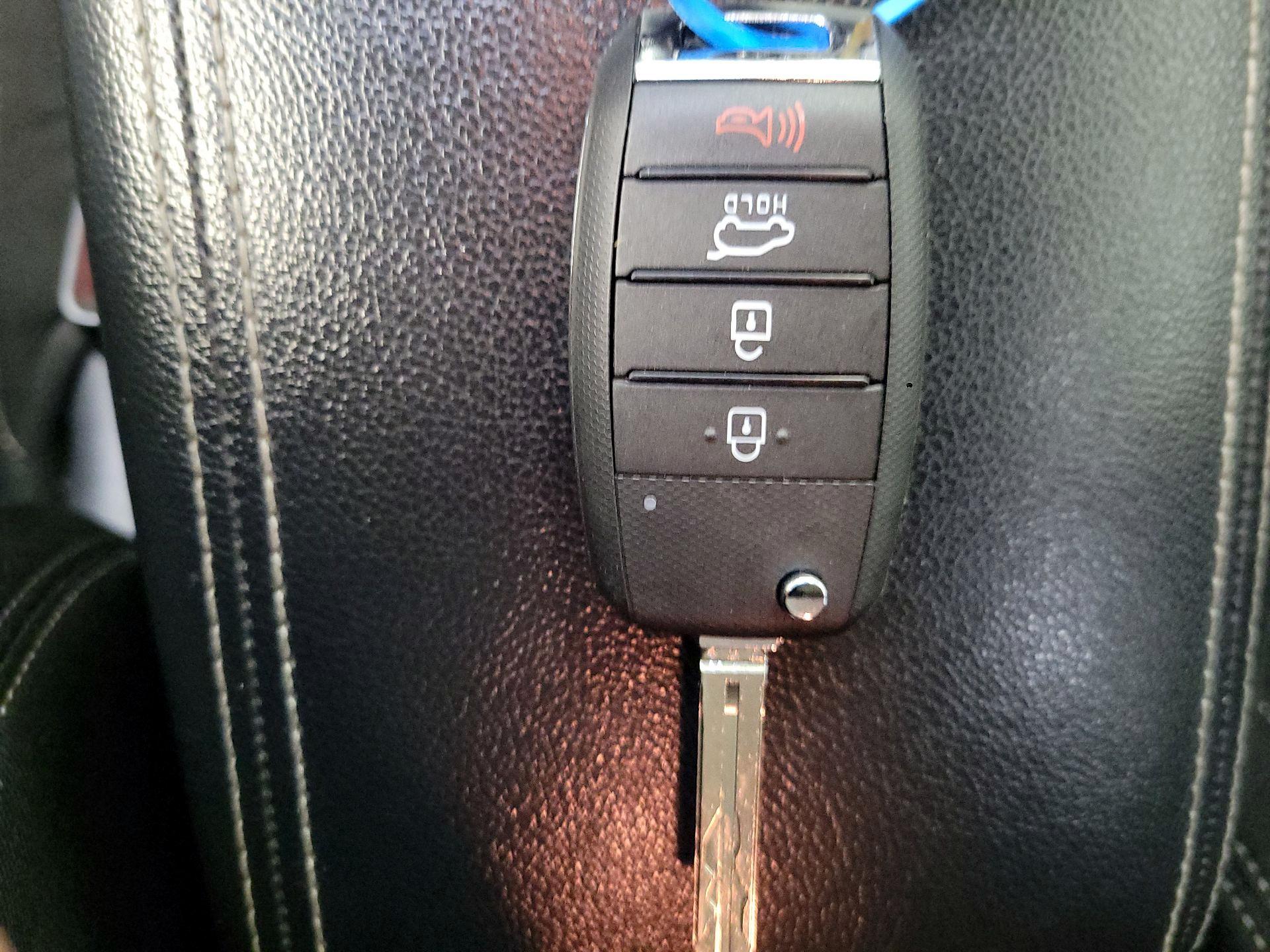 Thumbnail: 2017 Kia Sportage - 20