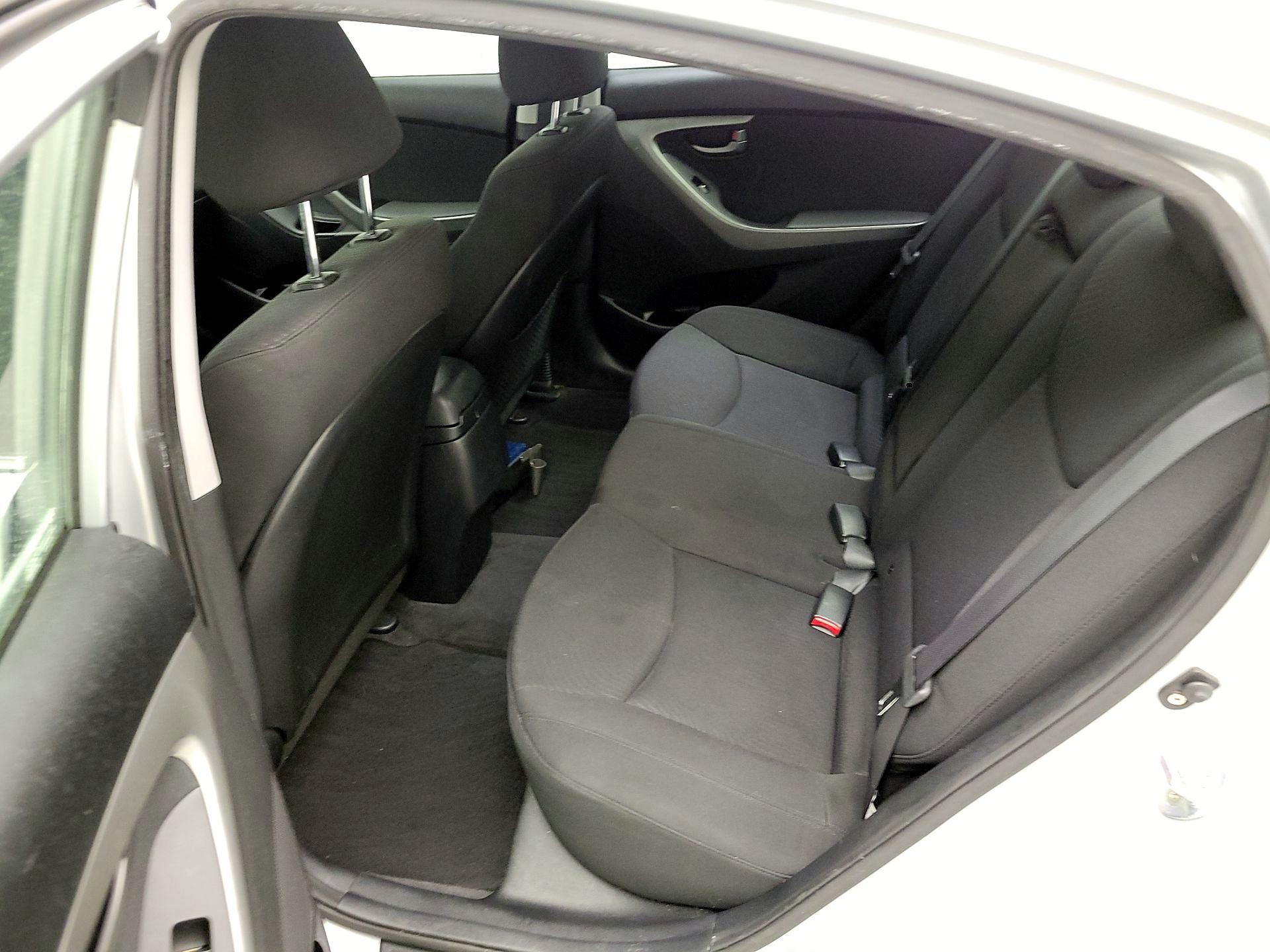Thumbnail: 2016 Hyundai Elantra - 20