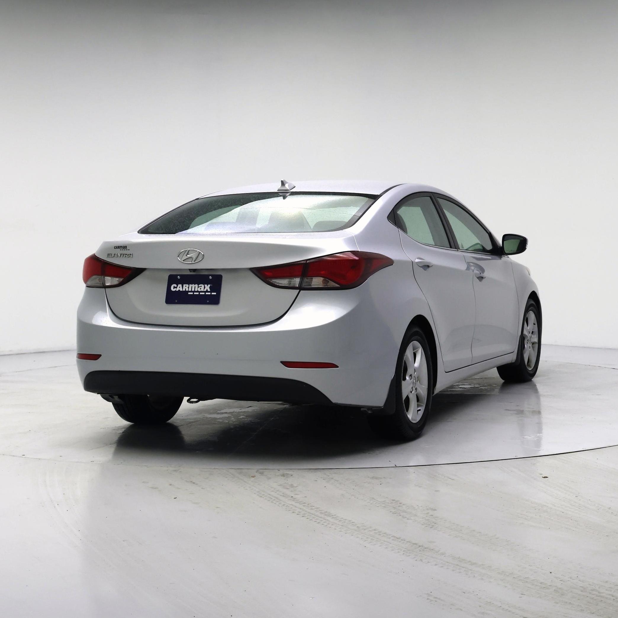 Thumbnail: 2016 Hyundai Elantra - 8