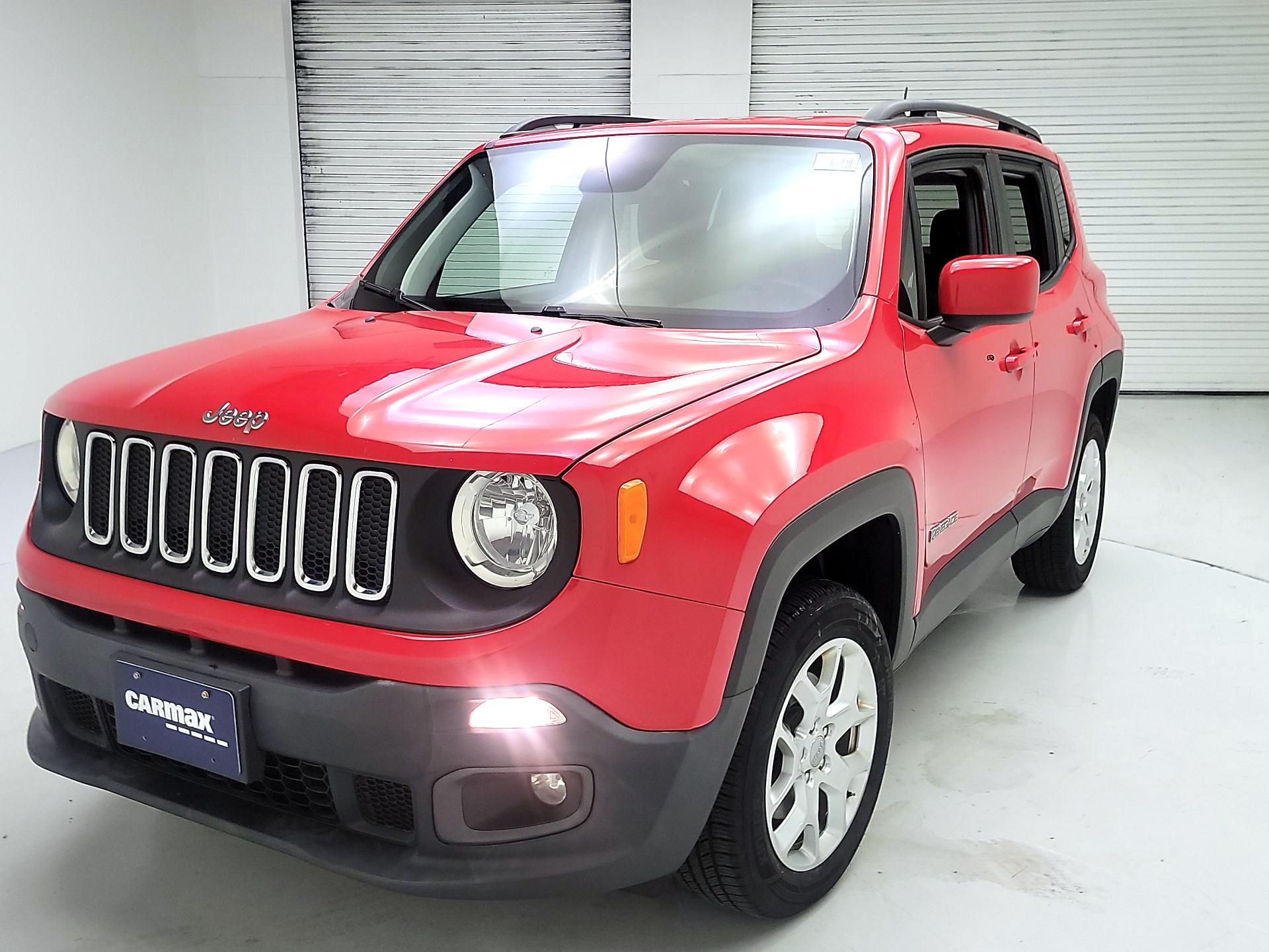 Thumbnail: 2018 Jeep Renegade - 3
