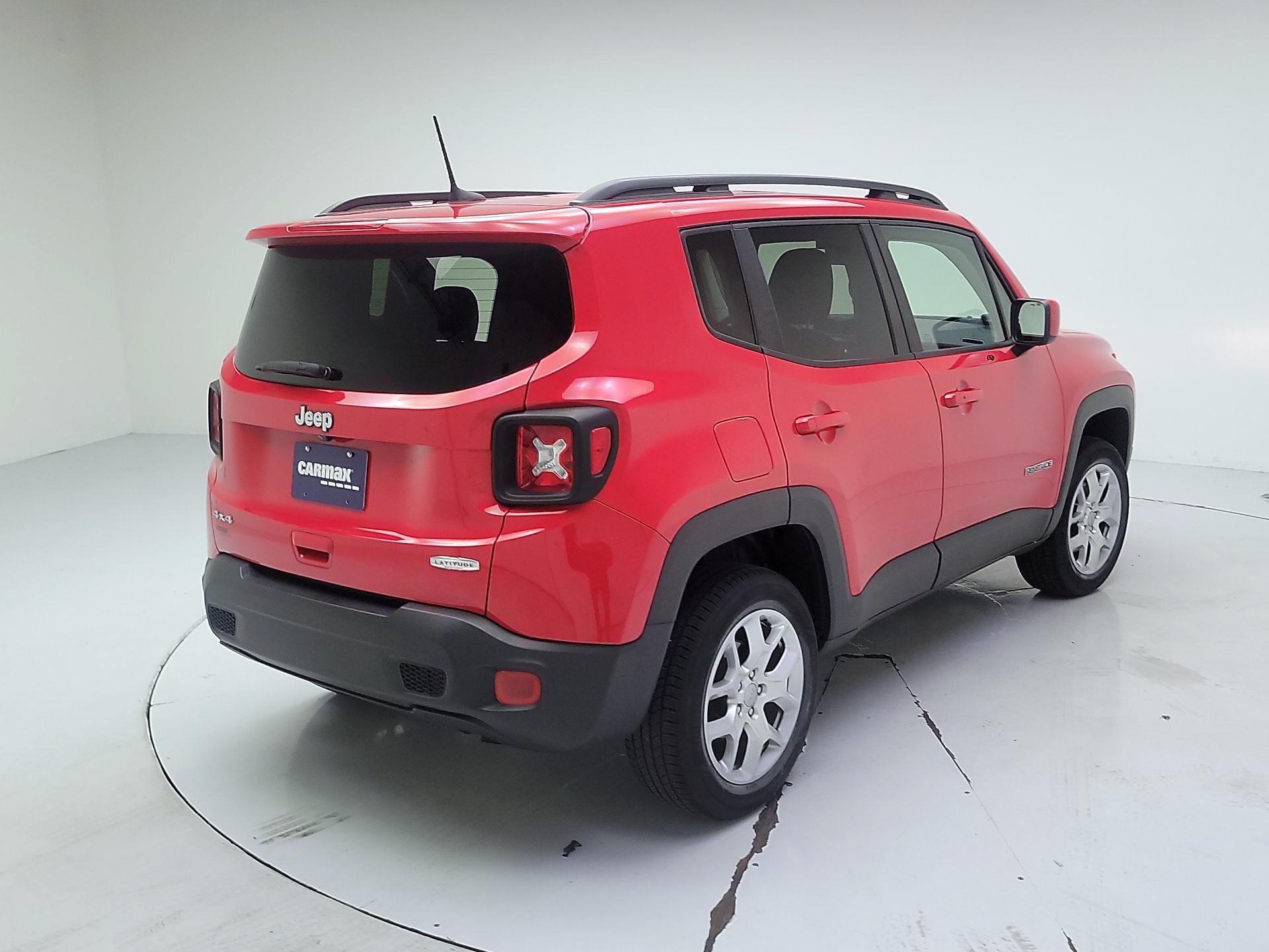 Thumbnail: 2018 Jeep Renegade - 5