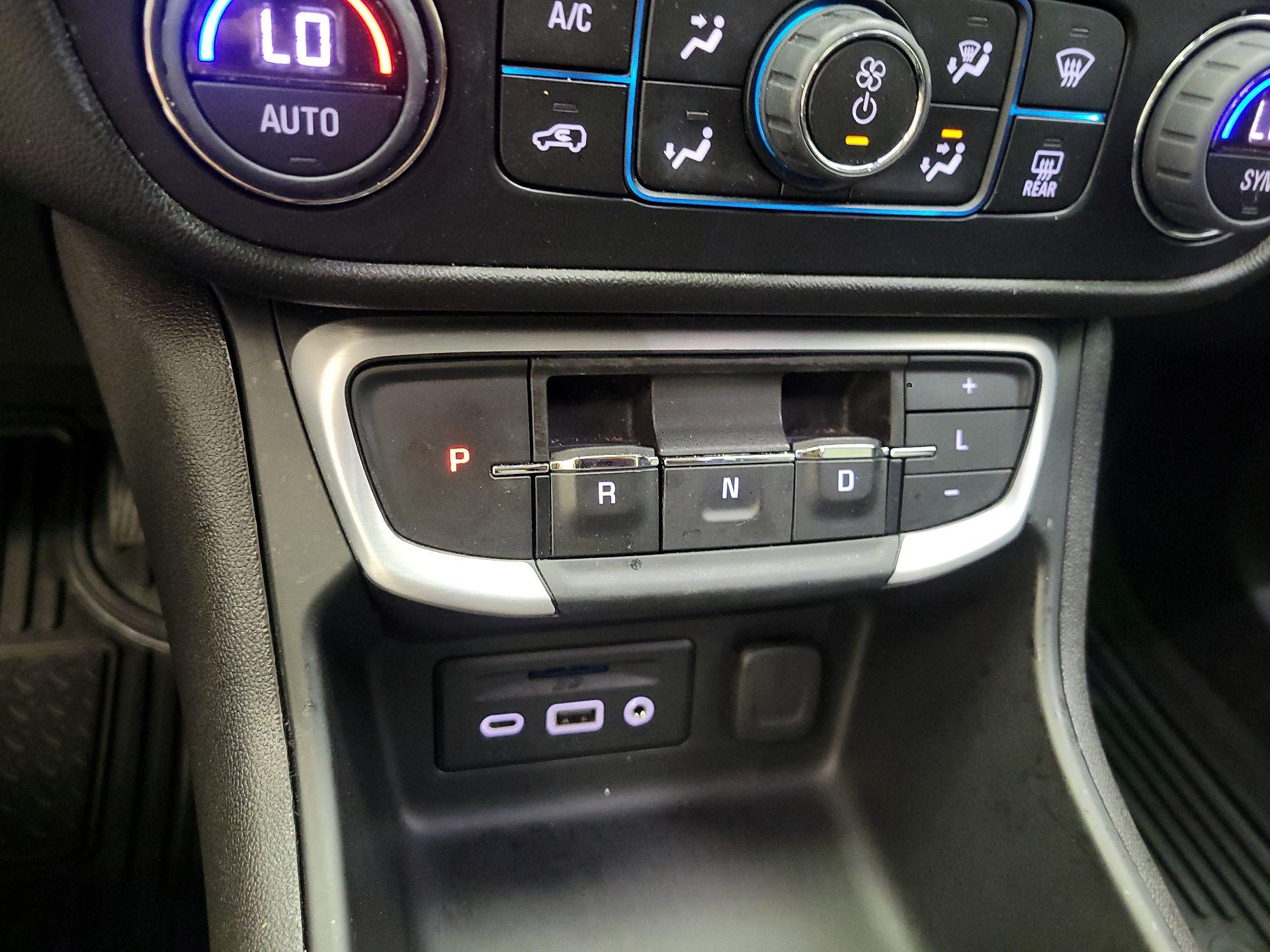 Thumbnail: 2024 GMC Terrain - 15