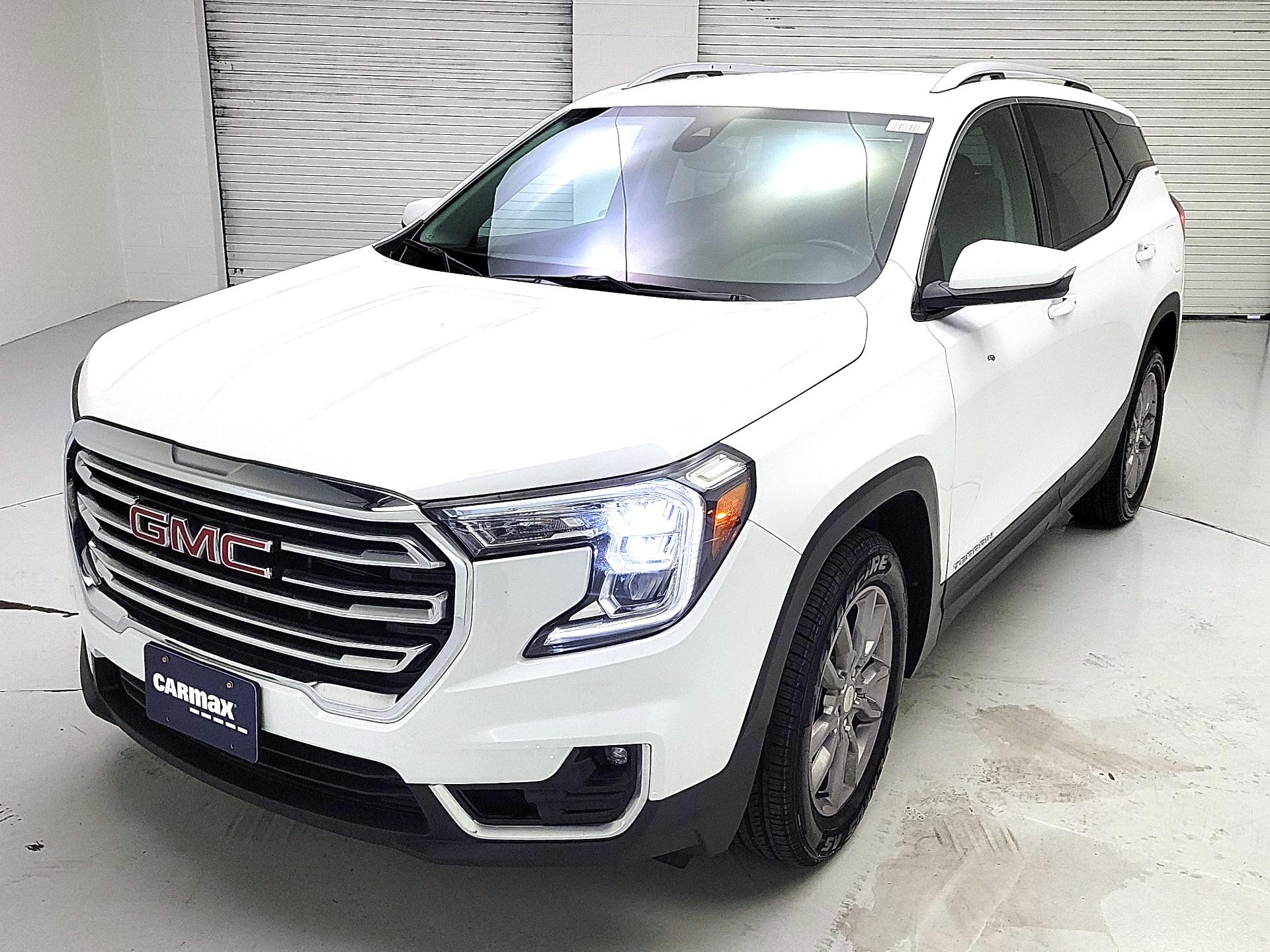 Thumbnail: 2024 GMC Terrain - 3