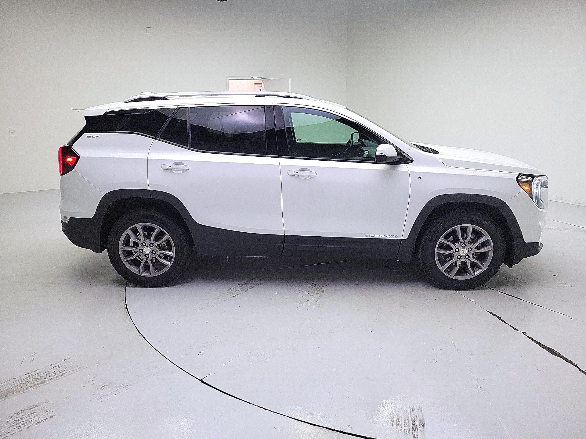 Thumbnail: 2024 GMC Terrain - 4