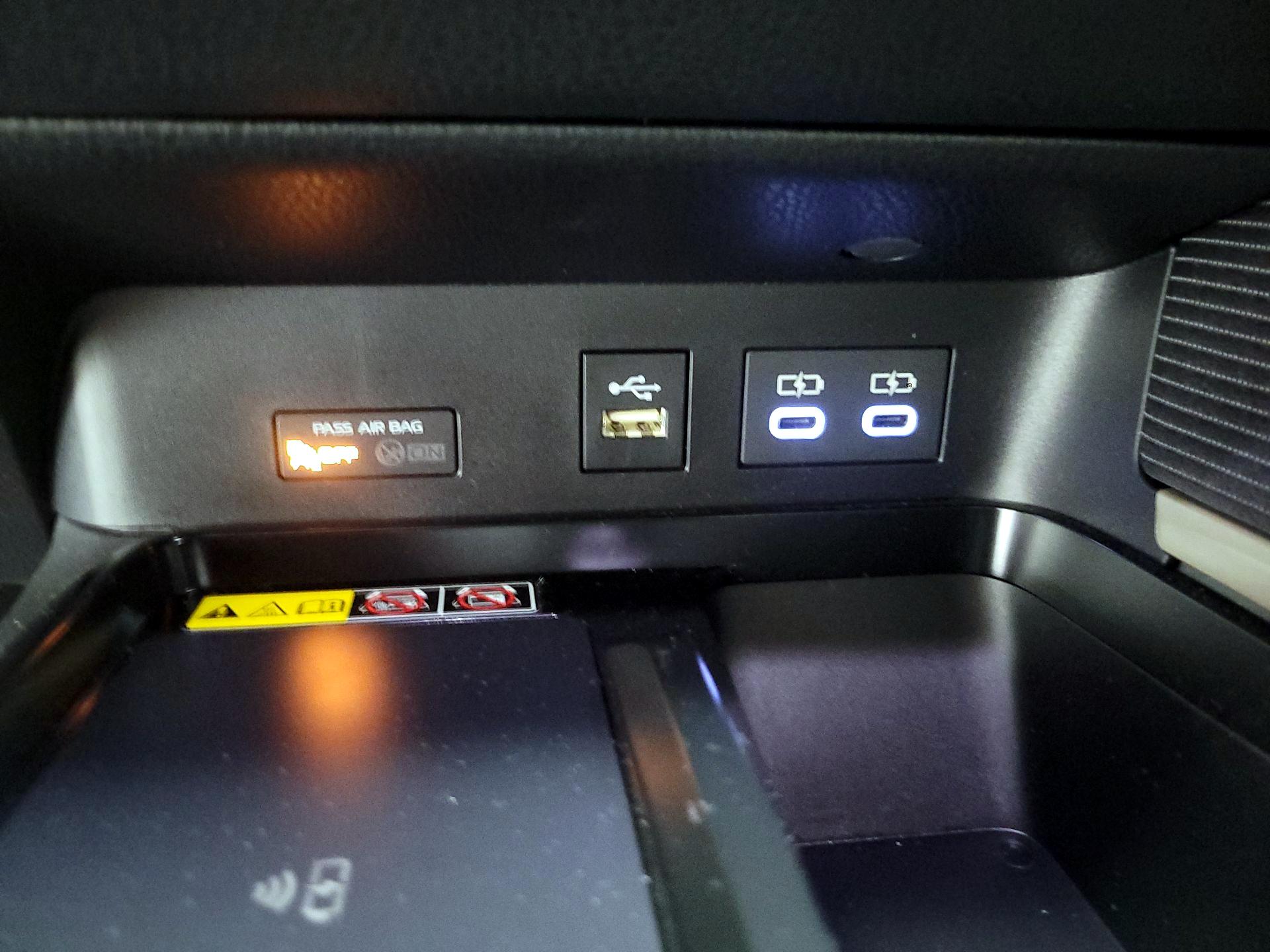 Thumbnail: 2025 Toyota Camry - 16