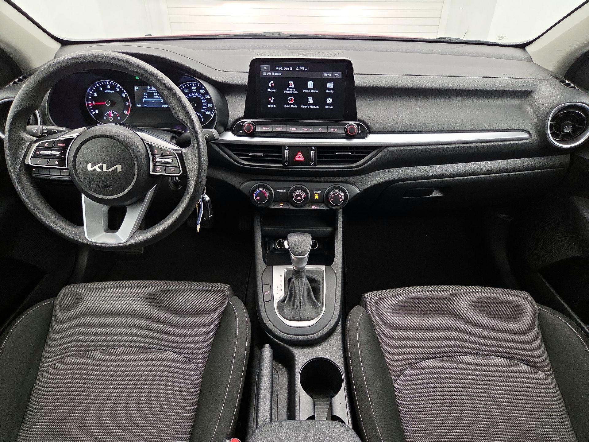 Thumbnail: 2023 Kia Forte - 9