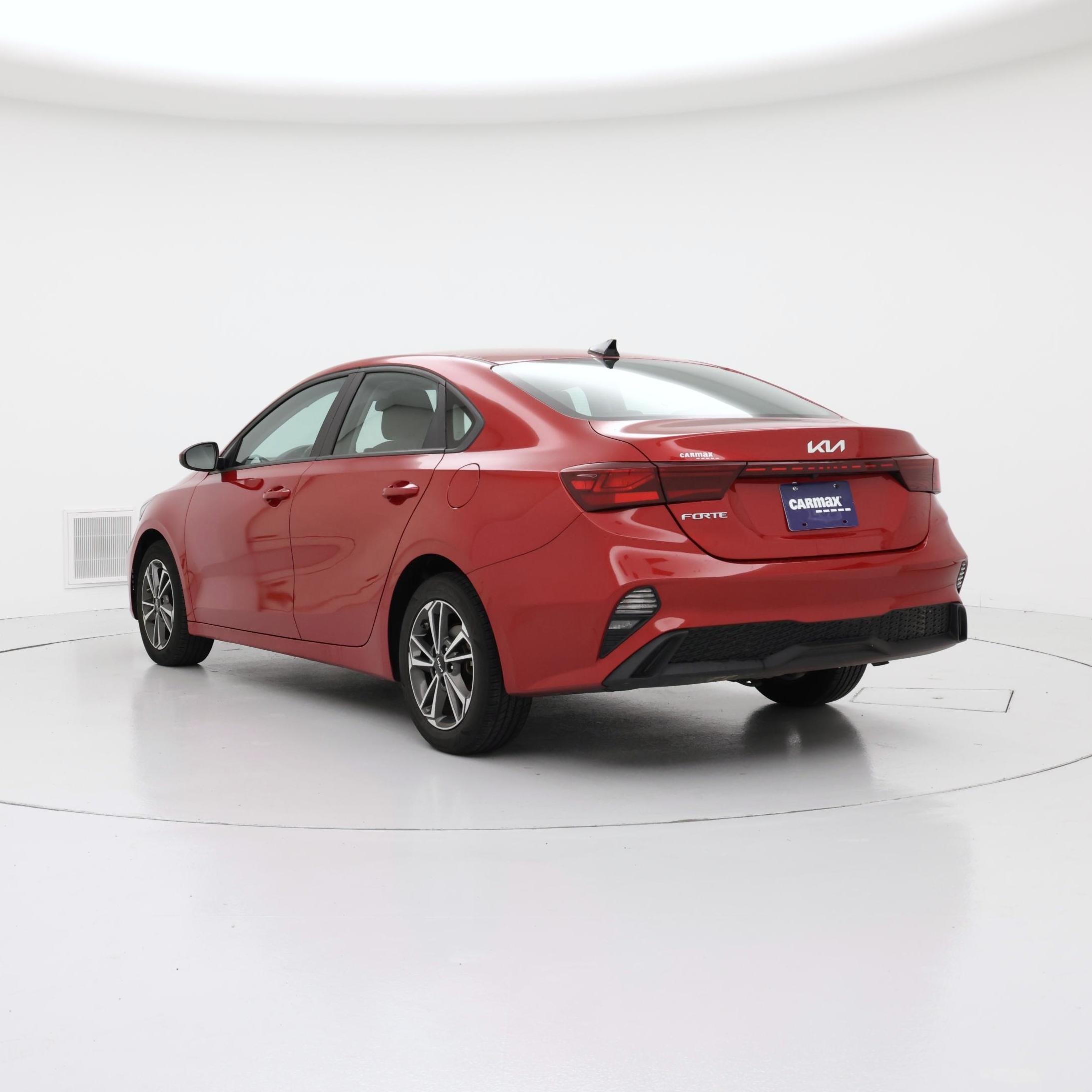 Thumbnail: 2023 Kia Forte - 2